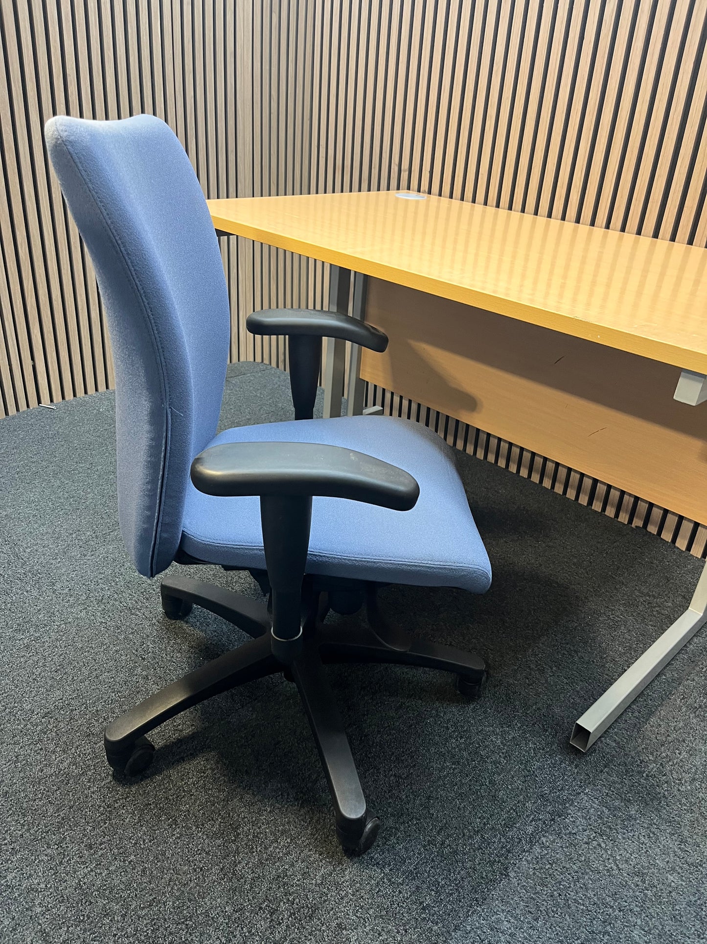 Budget Desk + Swivel Chair Bundle