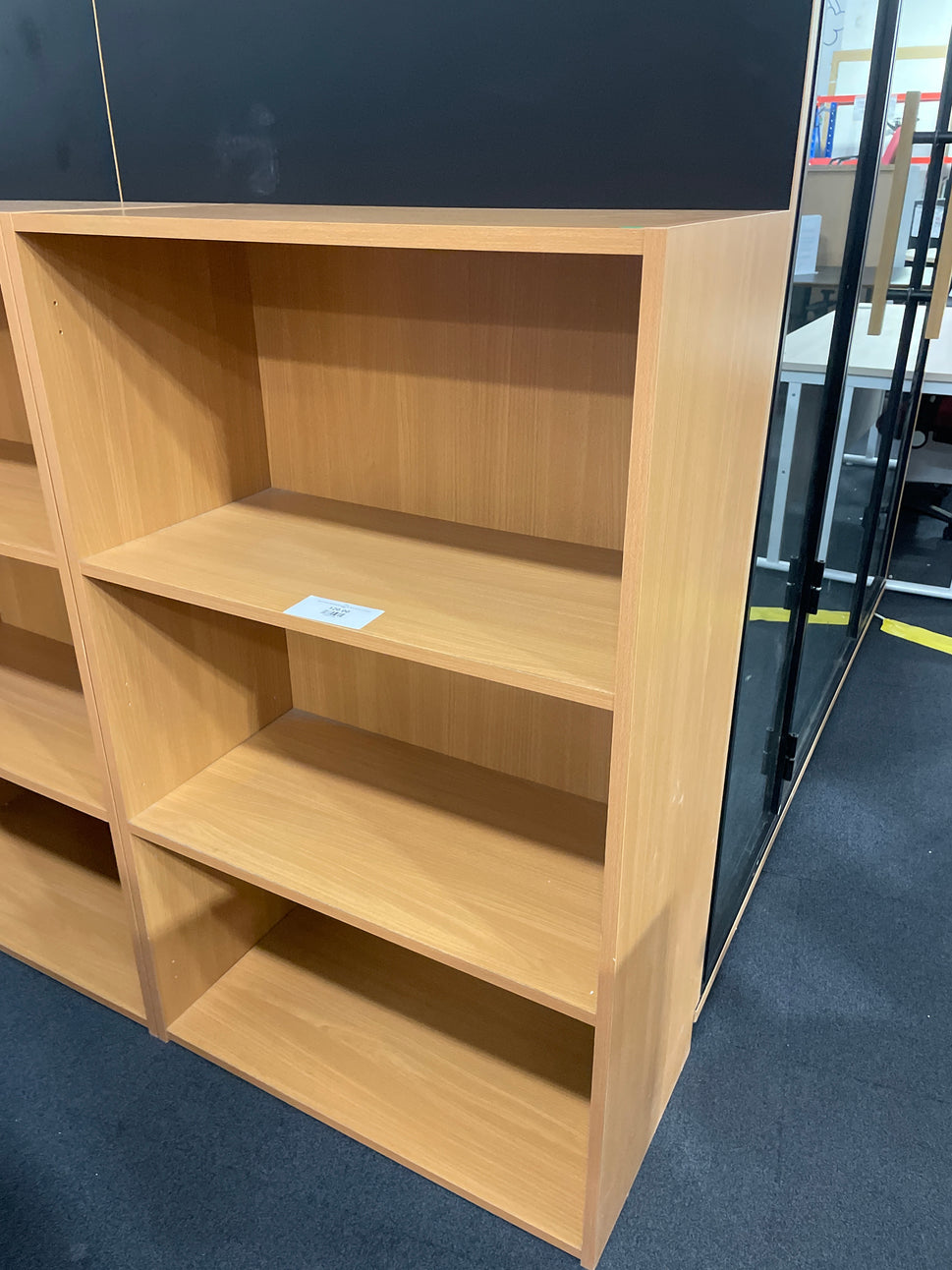 beech open fronted bookcase (H 123 x W 76 x D 39 cm) 2425