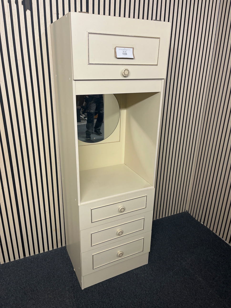 Tall white laminate 3 drawer top open bedroom dresser (H 83 x W 59 x D 43 cm) 2425