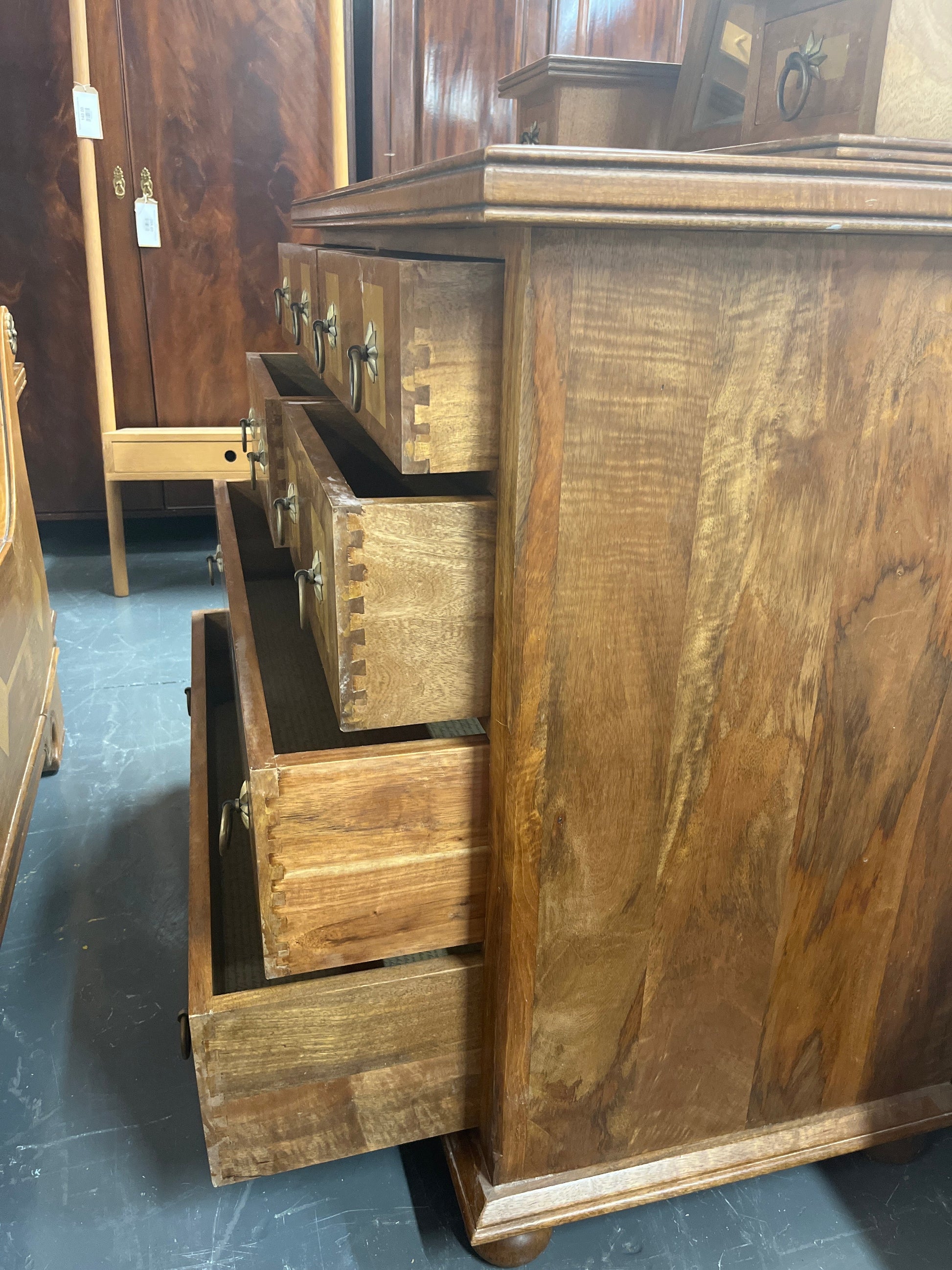 Ornate mahogany inlaid 6 drawer bedroom chest dresser with top mirror and drawers.(H 165 x W 115 x D 55 cm) PART OF A SET BUT CAN BE SOLD SEPARATELY 2225