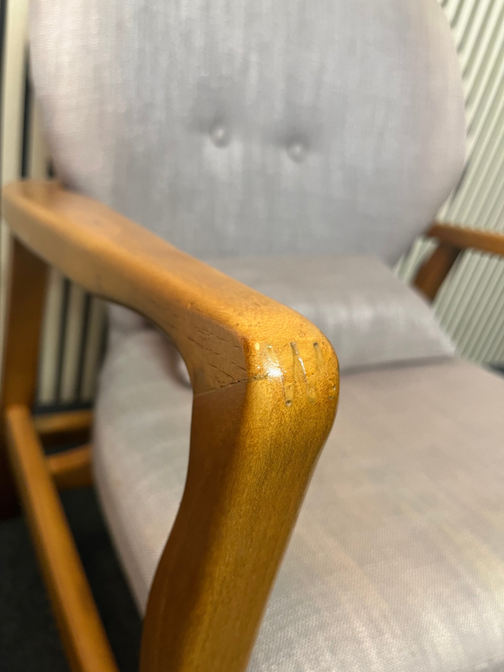 Retro armchairs, solid wood, light brown fabric 2325
