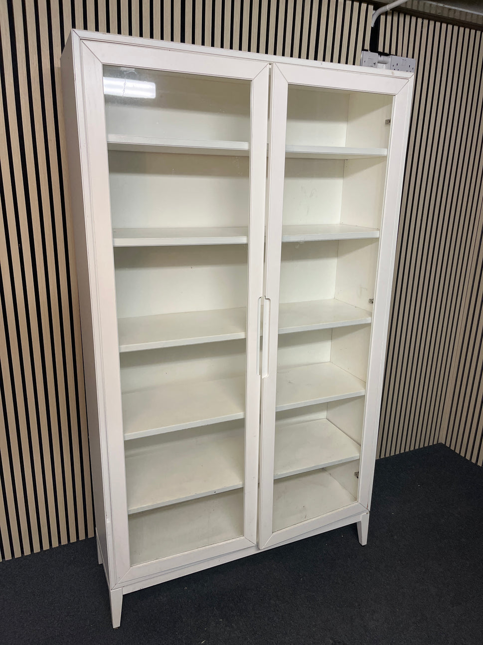 Tall 2 door white wood laminate glass display case (H 207 x W 118 x D 48 cm) 2325