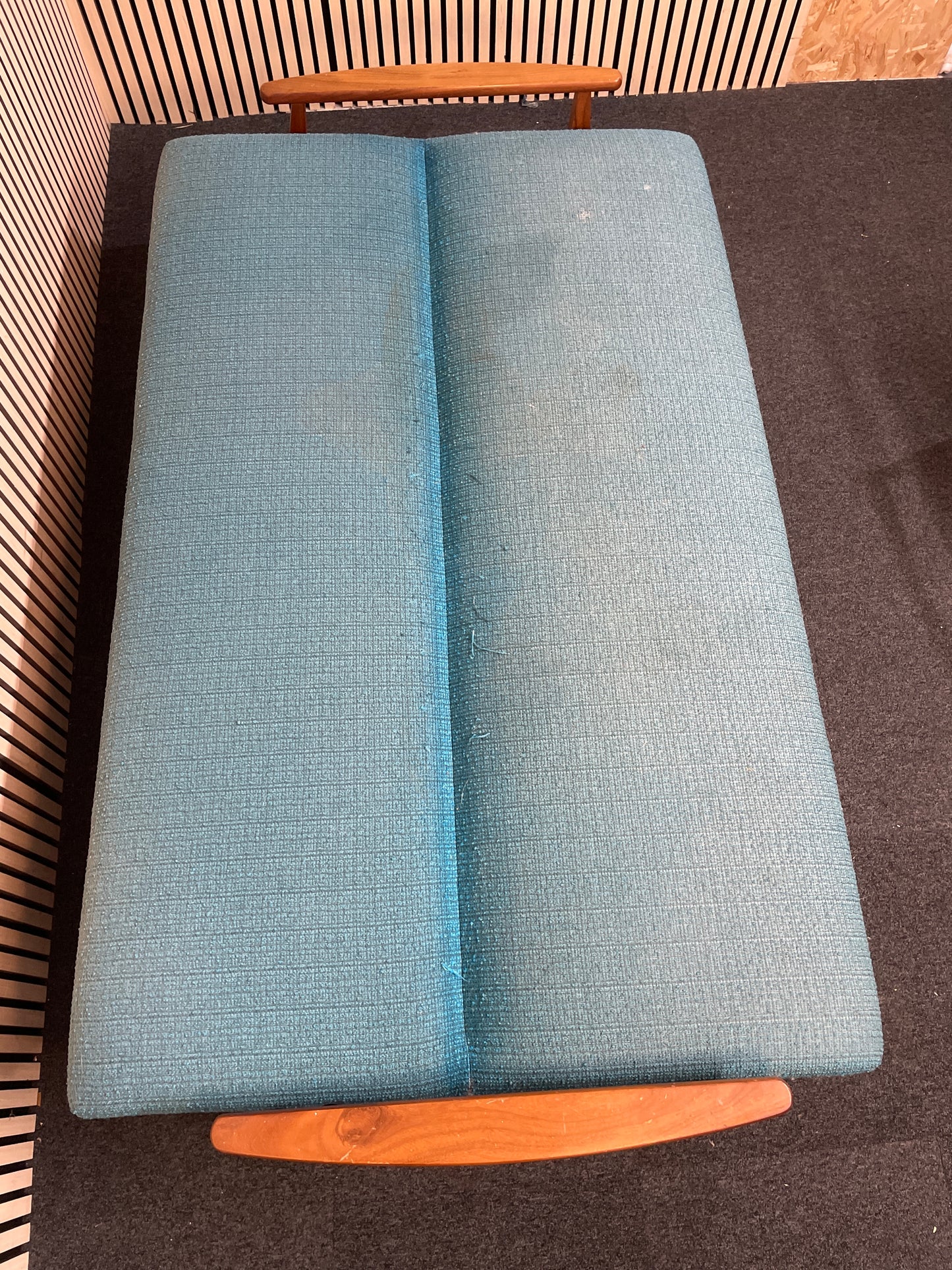 Large 3 seater teal fabric, solid dark wood frame sofa bed 1126