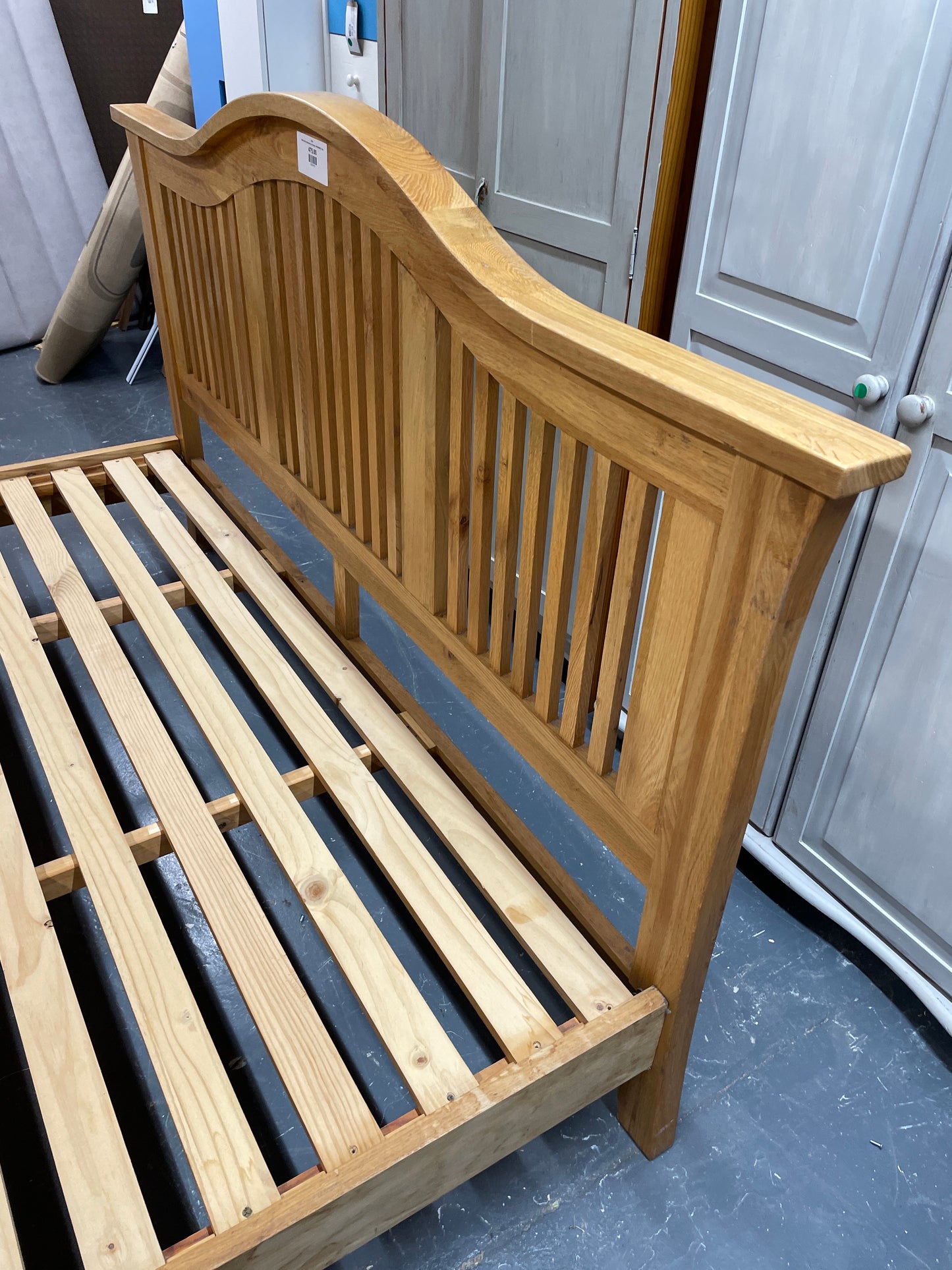 Solid Oak 6ft slatted back bed frame  (SUPERKING)  3126