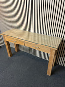 Switch Large solid oak tall 2 drawer console table with glass top (H 79 x W 140 x D 47 cm) 1425 3 image