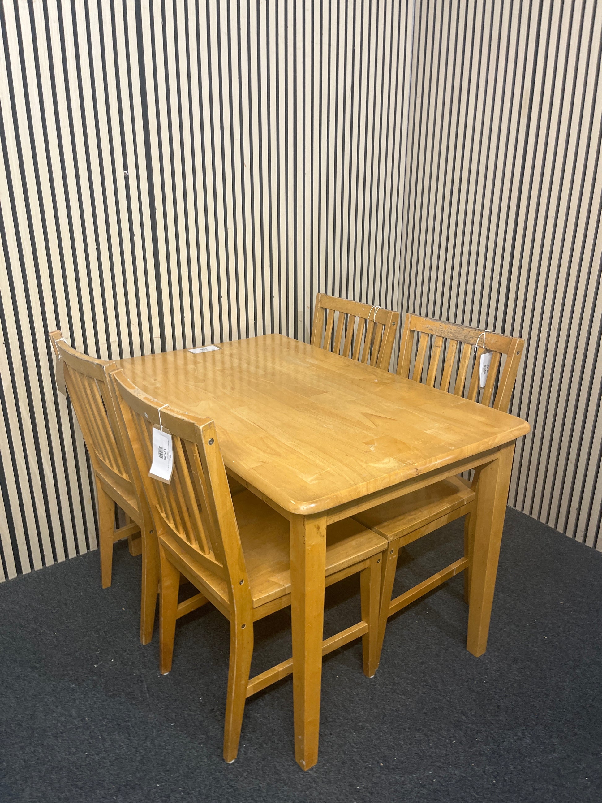 Rectangular beech dining table with 4 chairs (L 120 x W 75 cm)  44184