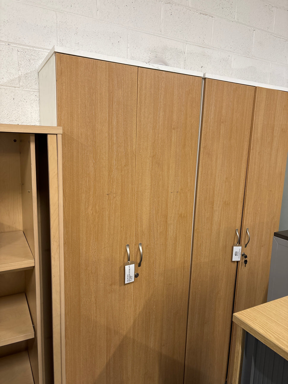 Universal bookcase 2040mm high with 4 shelves, (2040mm High x 800mm Wide x 470mm Deep)