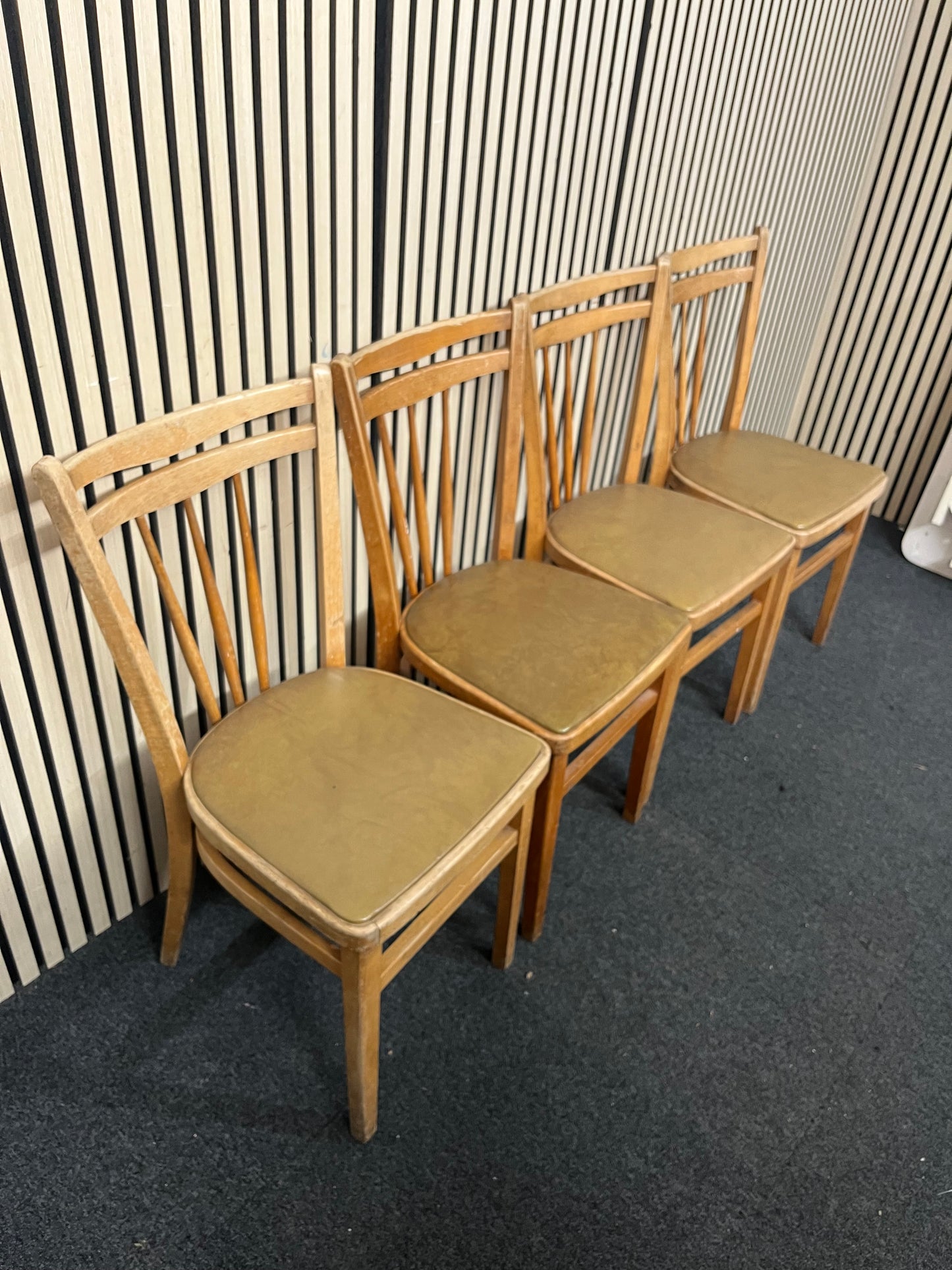 Retro solid wood kitchen chair with vinyl seat cushion (SET OF 4) 3126