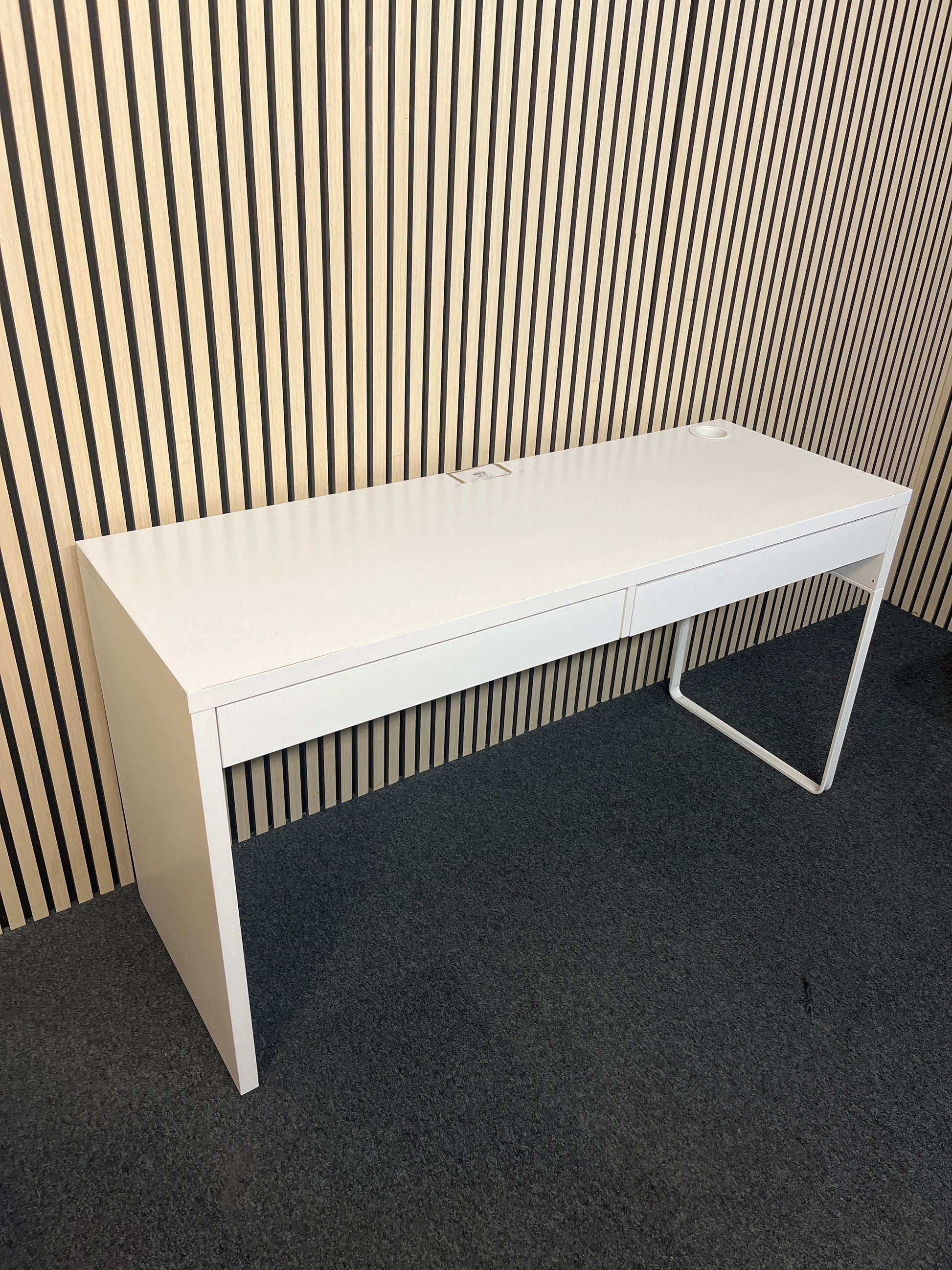 Ikea white 2 drawer long desk 1425