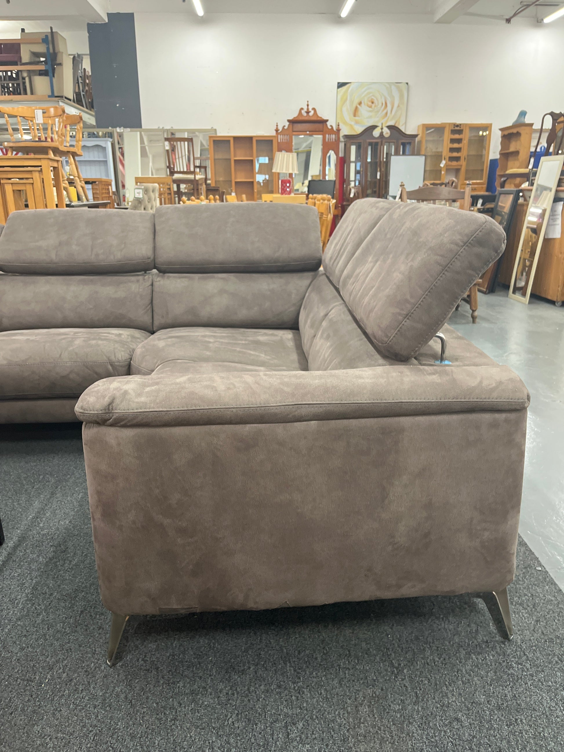 Large electric sectional recliner corner suite brown suede effect fabric suite 2225
