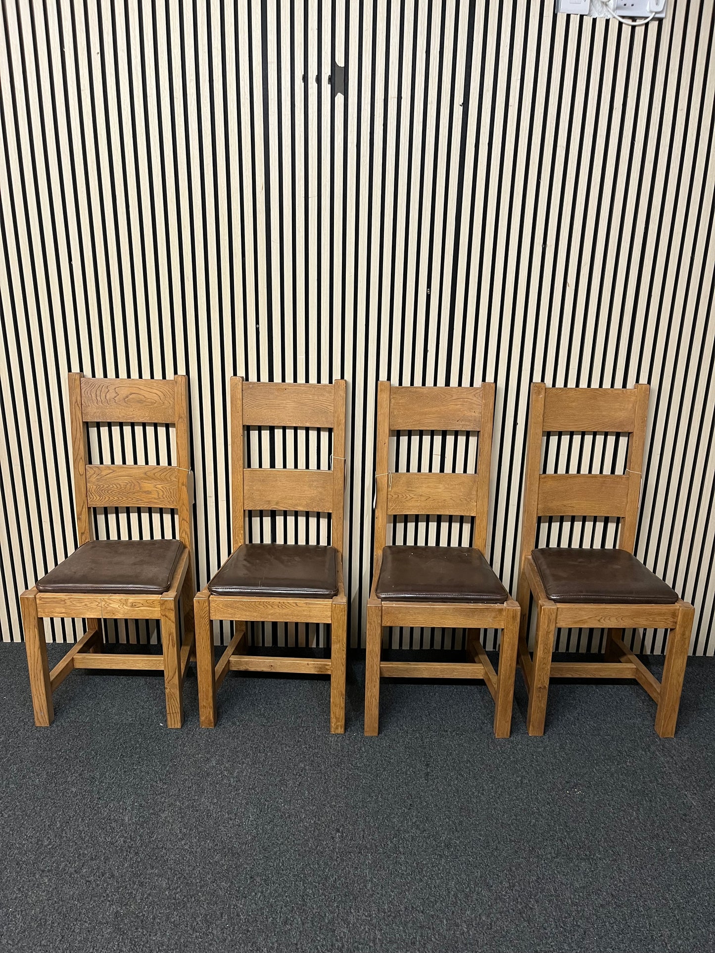 Solid oak and brown leather dining chair set (SET OF 4) 1126