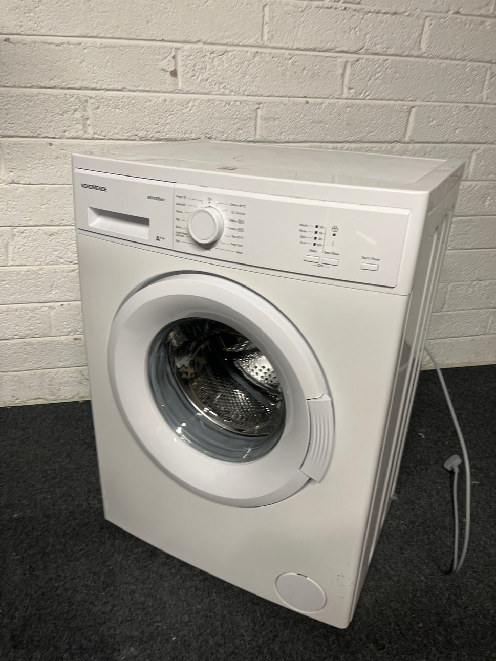 Nordmende WM1003WH washing machine  1225