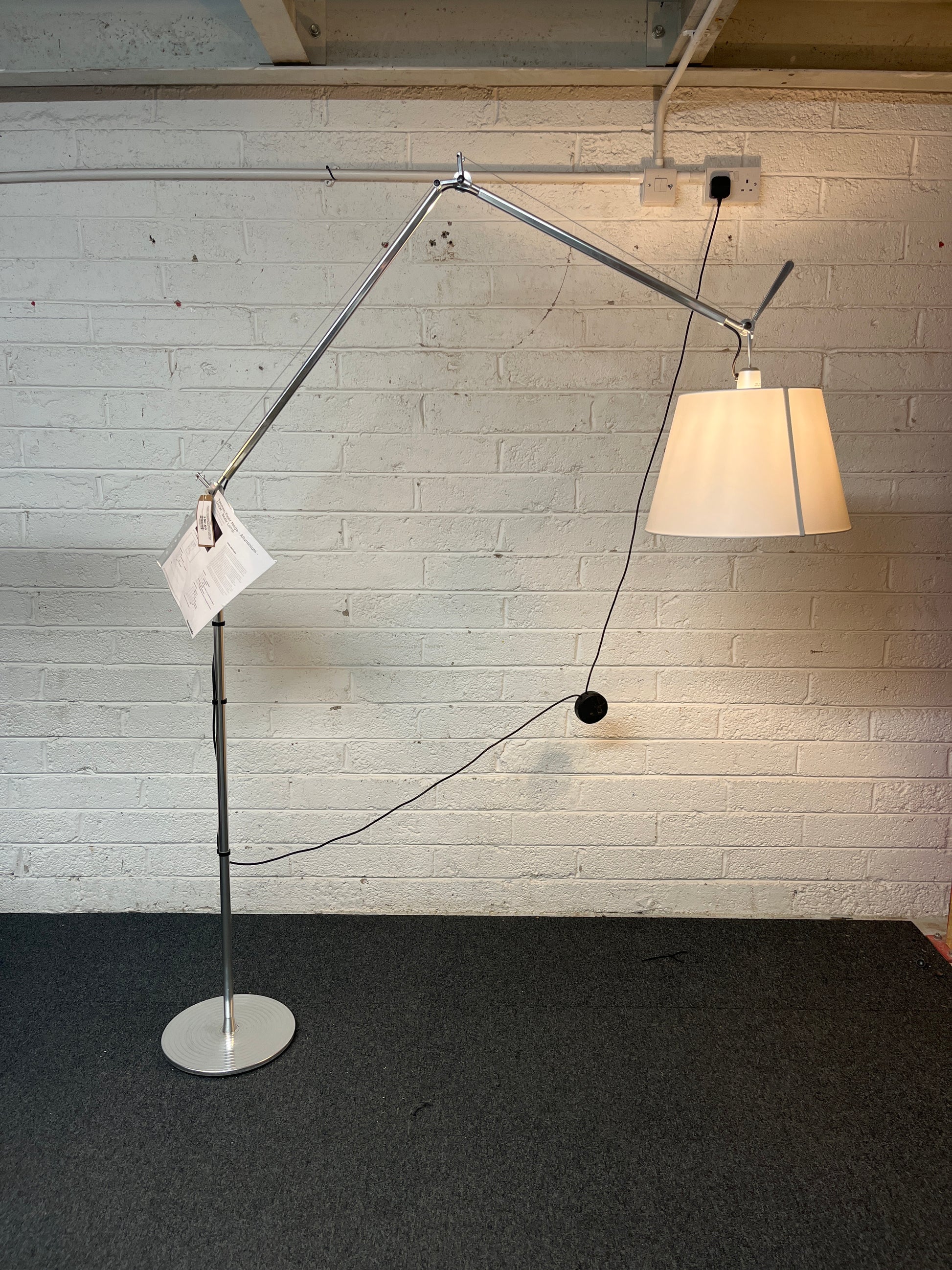 Artemide Tolomeo Mega floor lamp, 42cm aluminum parchment standard lamp. A real design classic, RRP 1000Euro. CJM Price 350Euro. 3 no. in Stock 1325