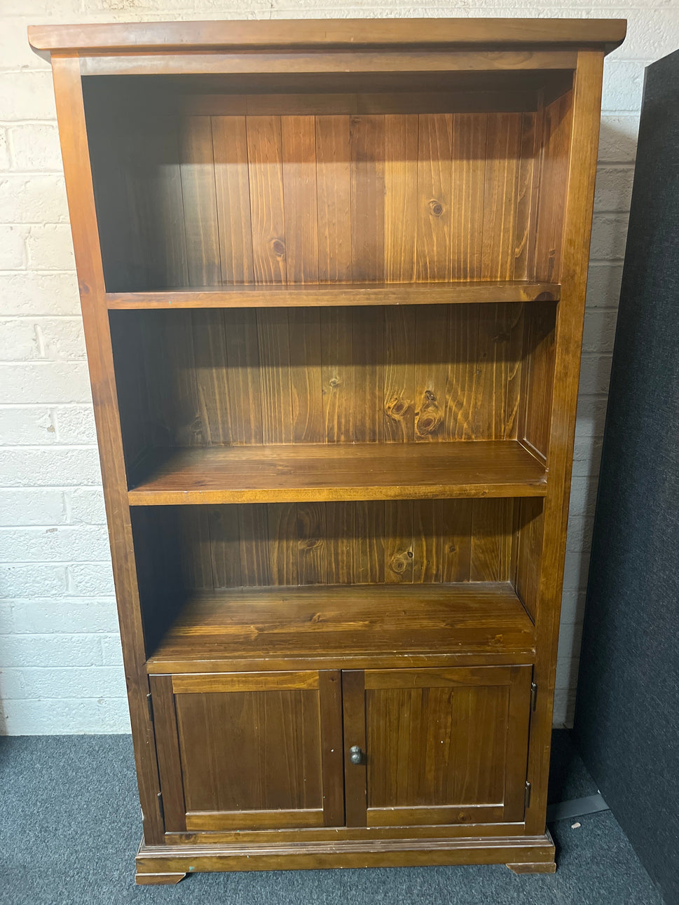 Tall solid dark wood stained top open 2 base door display unit (H 180 x W 100 x D 38 cm) 2225
