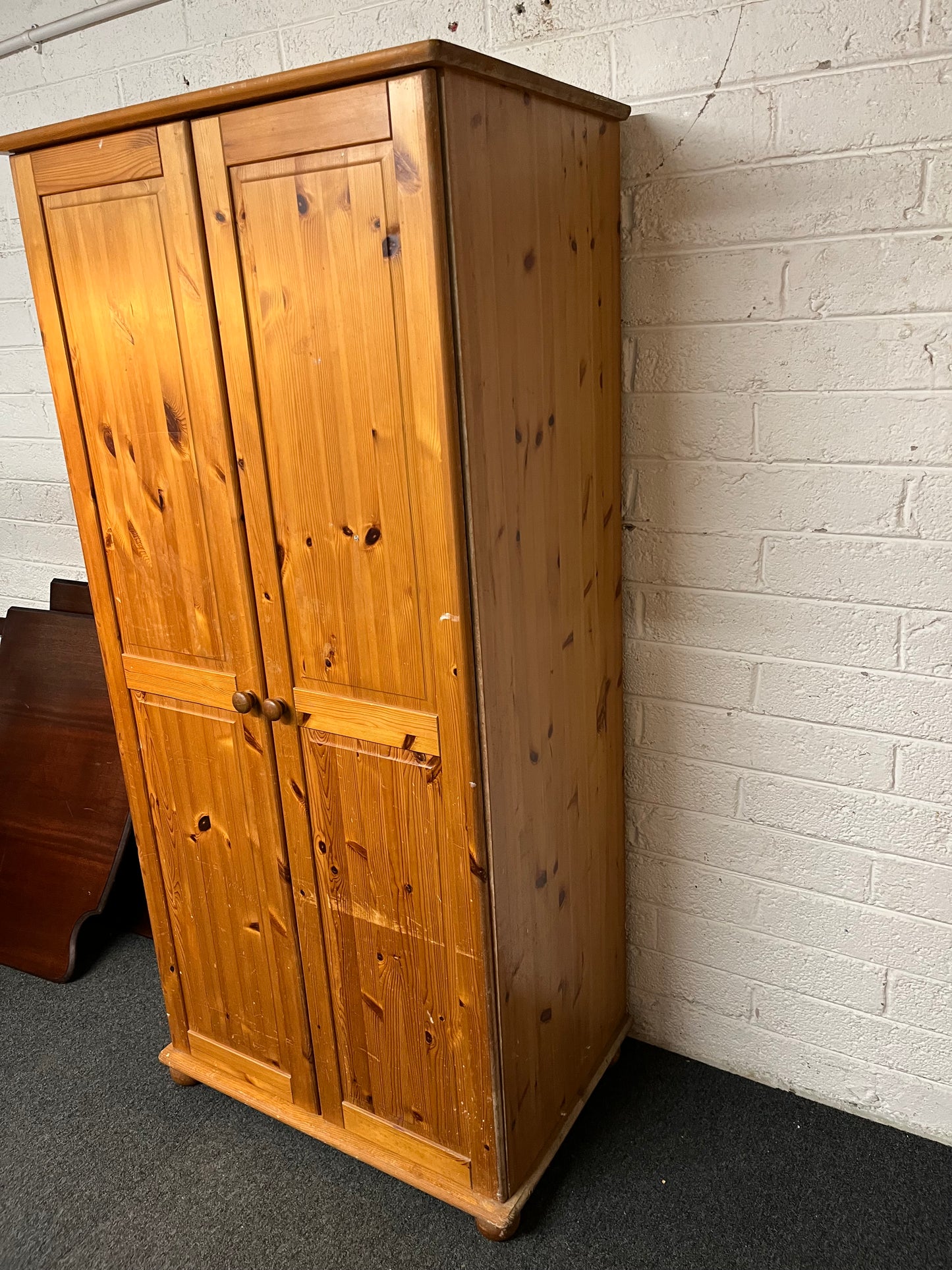 Natural pine tall 2 door wardrobe (H 185 x W 87 x D 57 cm) 1325