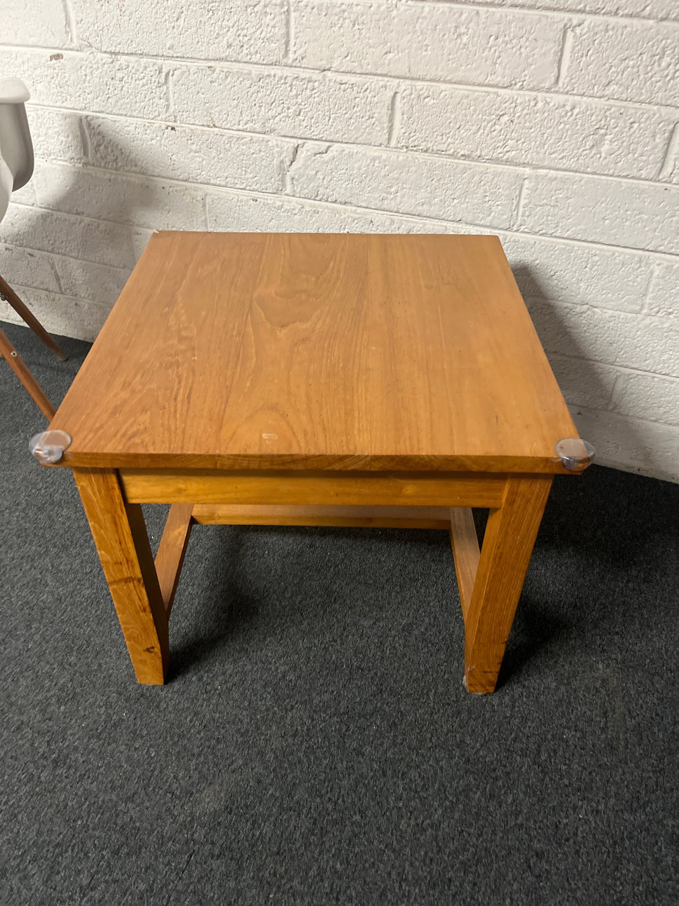 Small solid wood 1 drawer lamp table 1225