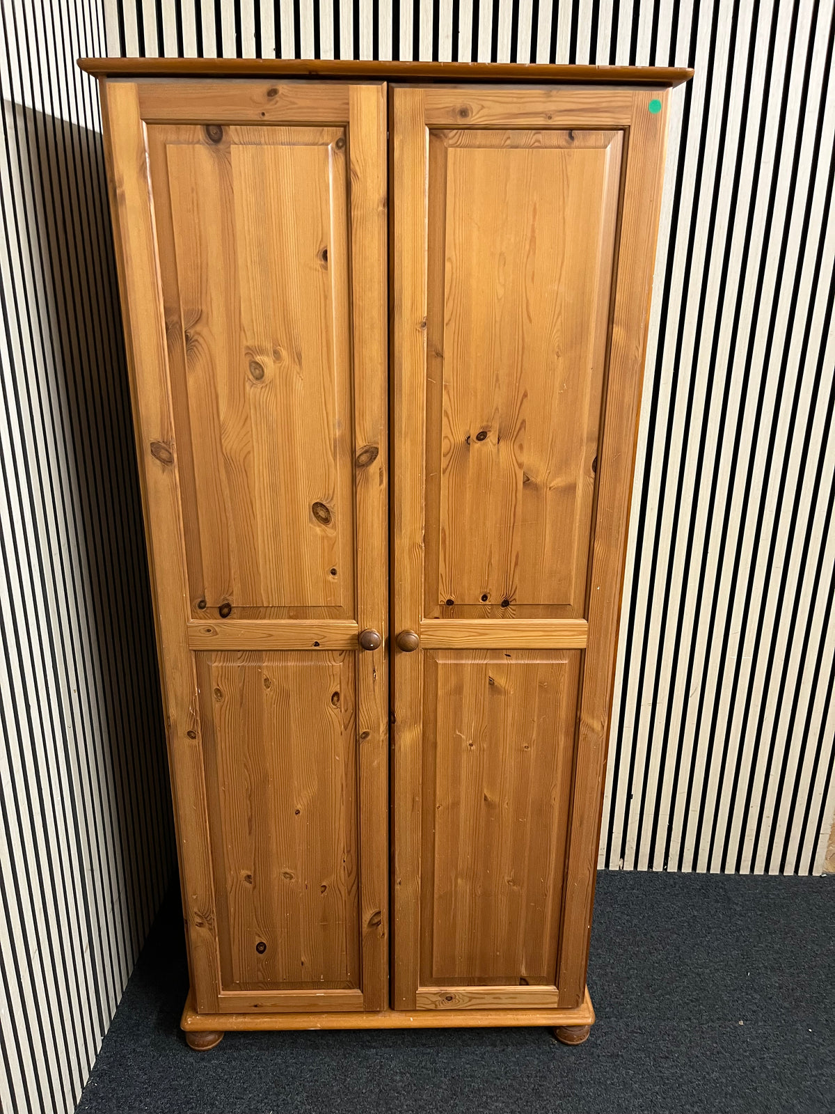 Solid pine double wardrobe  (H 178 x W 51 x D 51cm)  44332