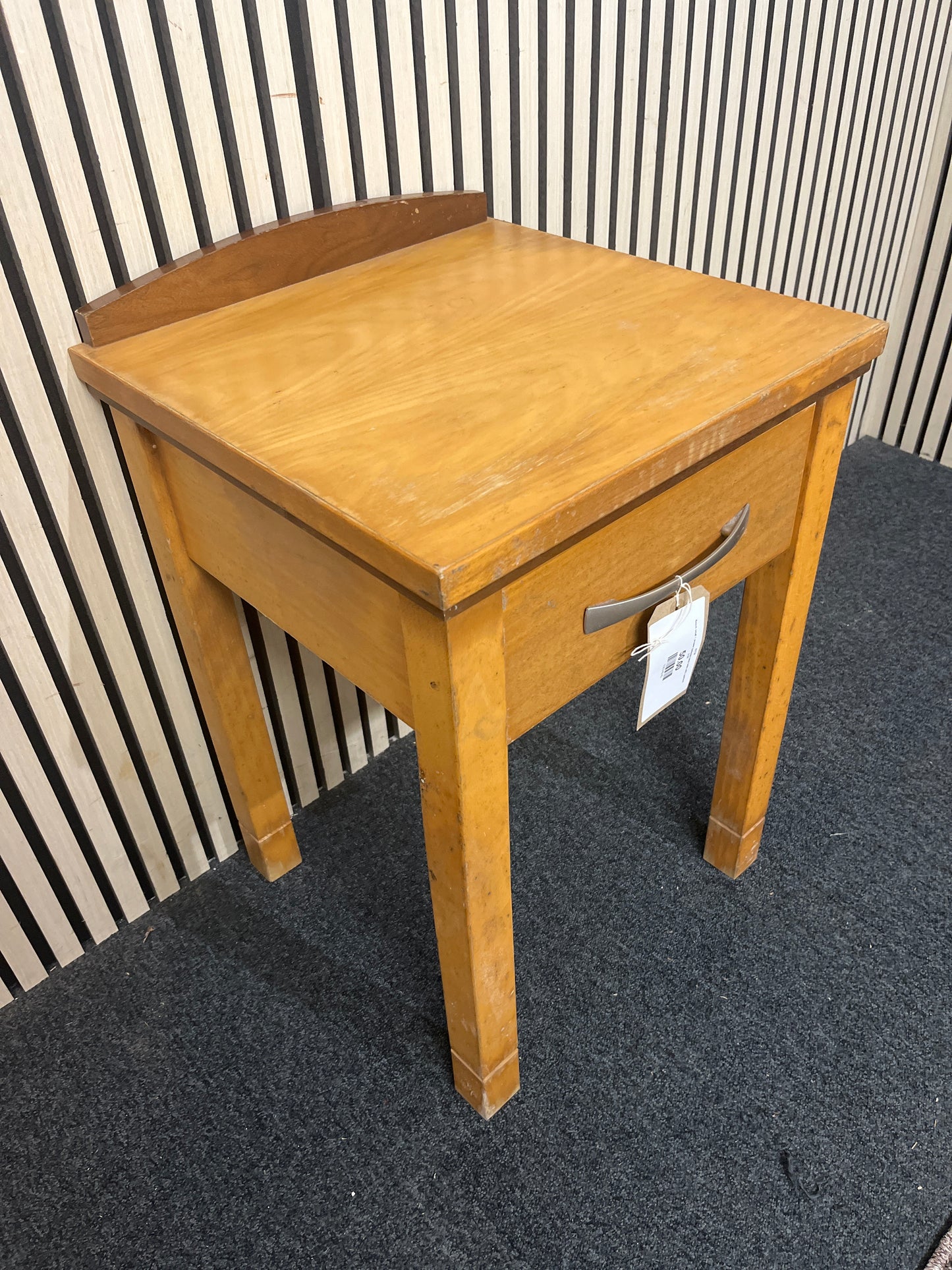Beech small 1 drawer bedside lamp table with upstand 3126