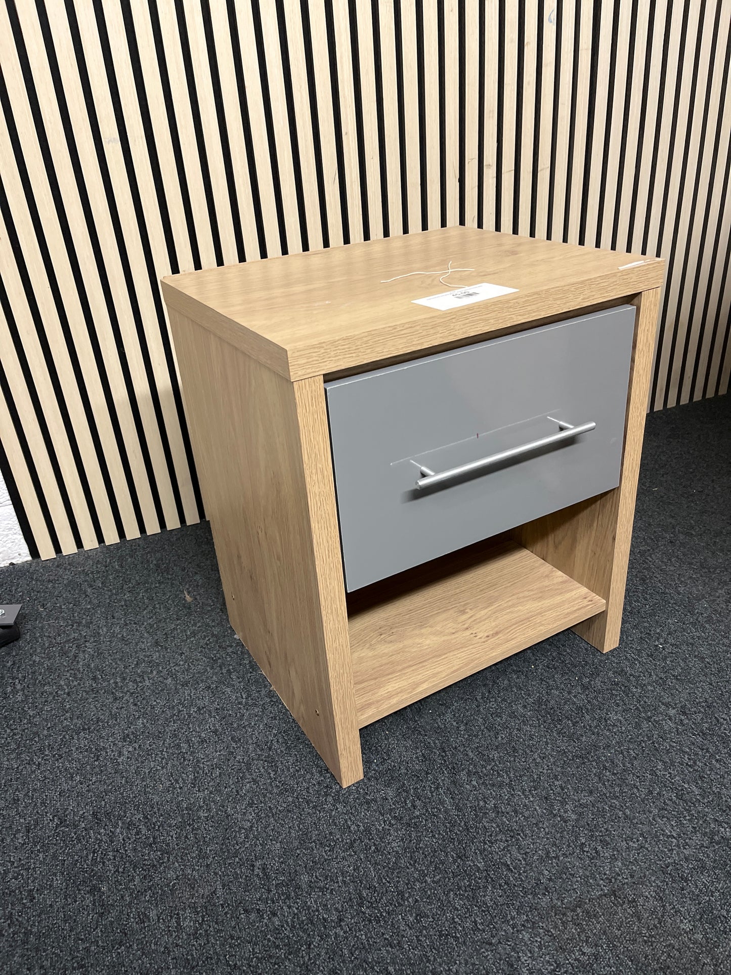 Oak laminate and grey gloss 1 drawer bedside locker 2425