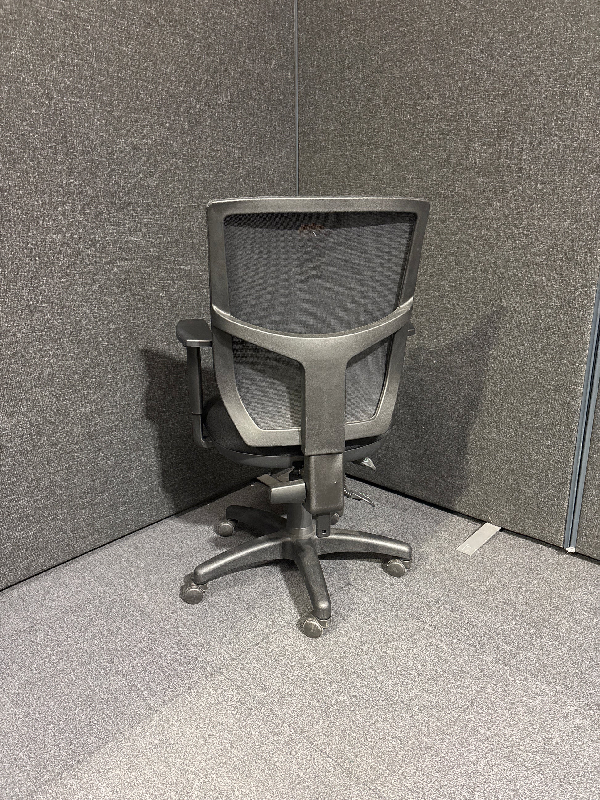 Black mesh back black fabric seat swivel chair with height adjustable arms