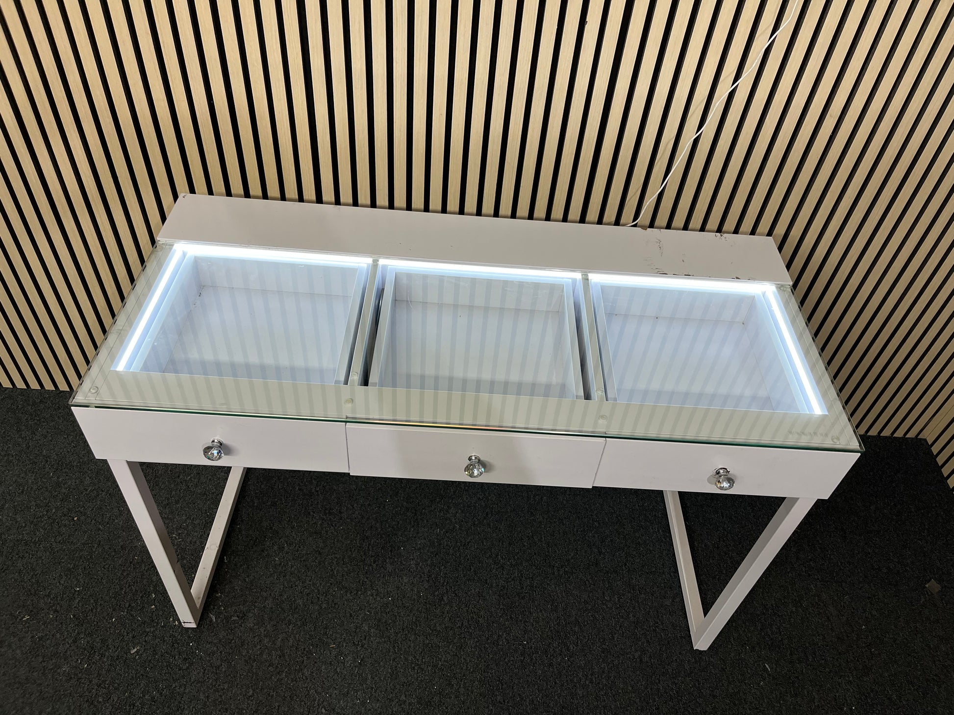 White framed glass top 3 drawer dressing table with led lights 2225