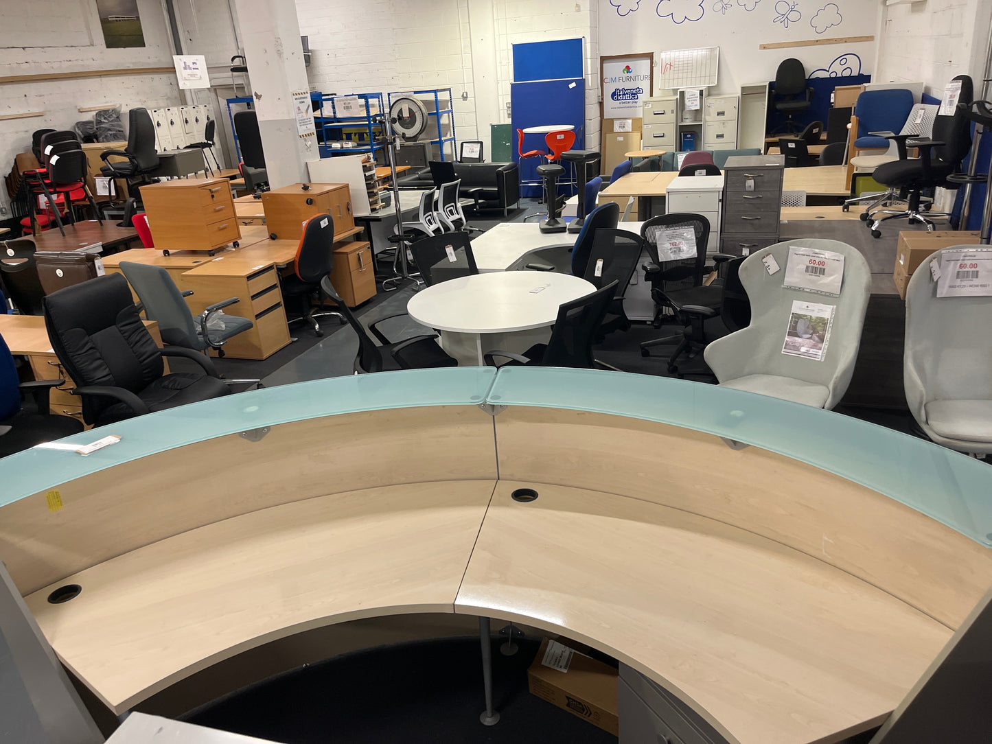 SECONDHAND  Maple laminate half moon sectional reception counter with maple worktop, toughened and frosted glass tops 
134cm from outside to centre each section