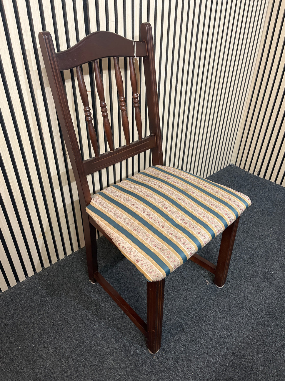 Mahogany framed dining chair with green fabric seat 1226