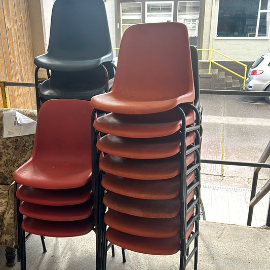 Used plastic polyprop stacking chairs