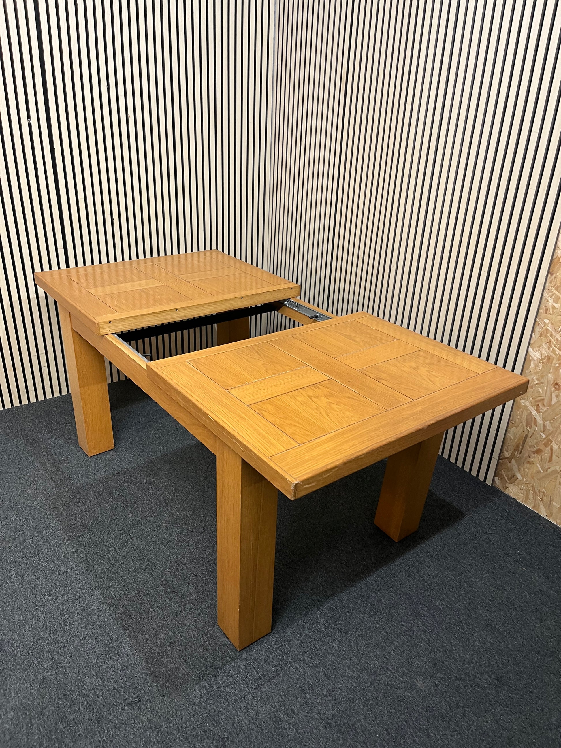 Solid oak extendable dining table (L 140 - 210 x W 90 cm) 3126