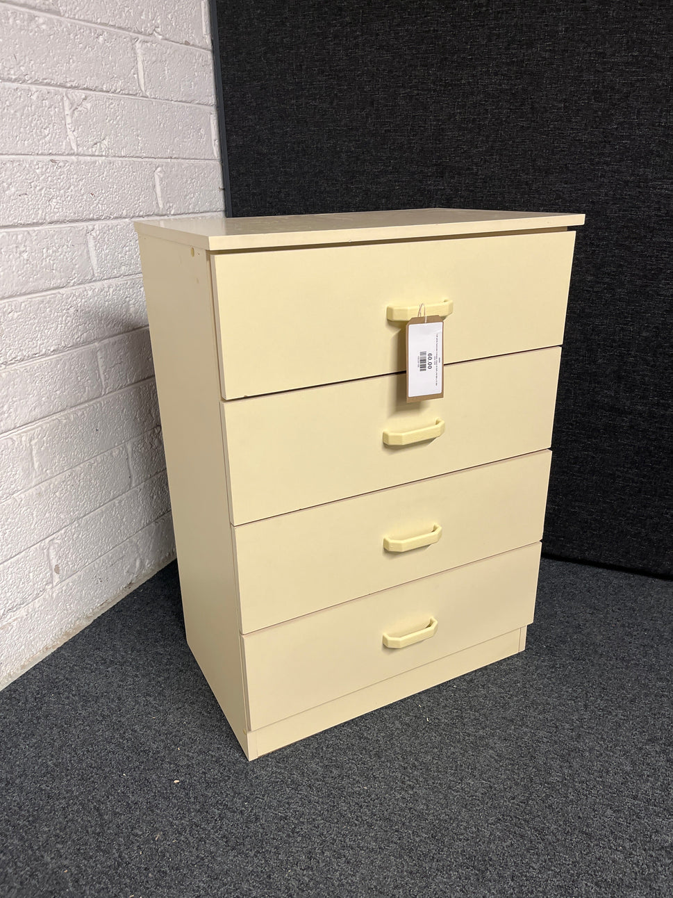 Tall white laminate 4 drawer chest (H 620 x W 600 x D 390 mm) 1225