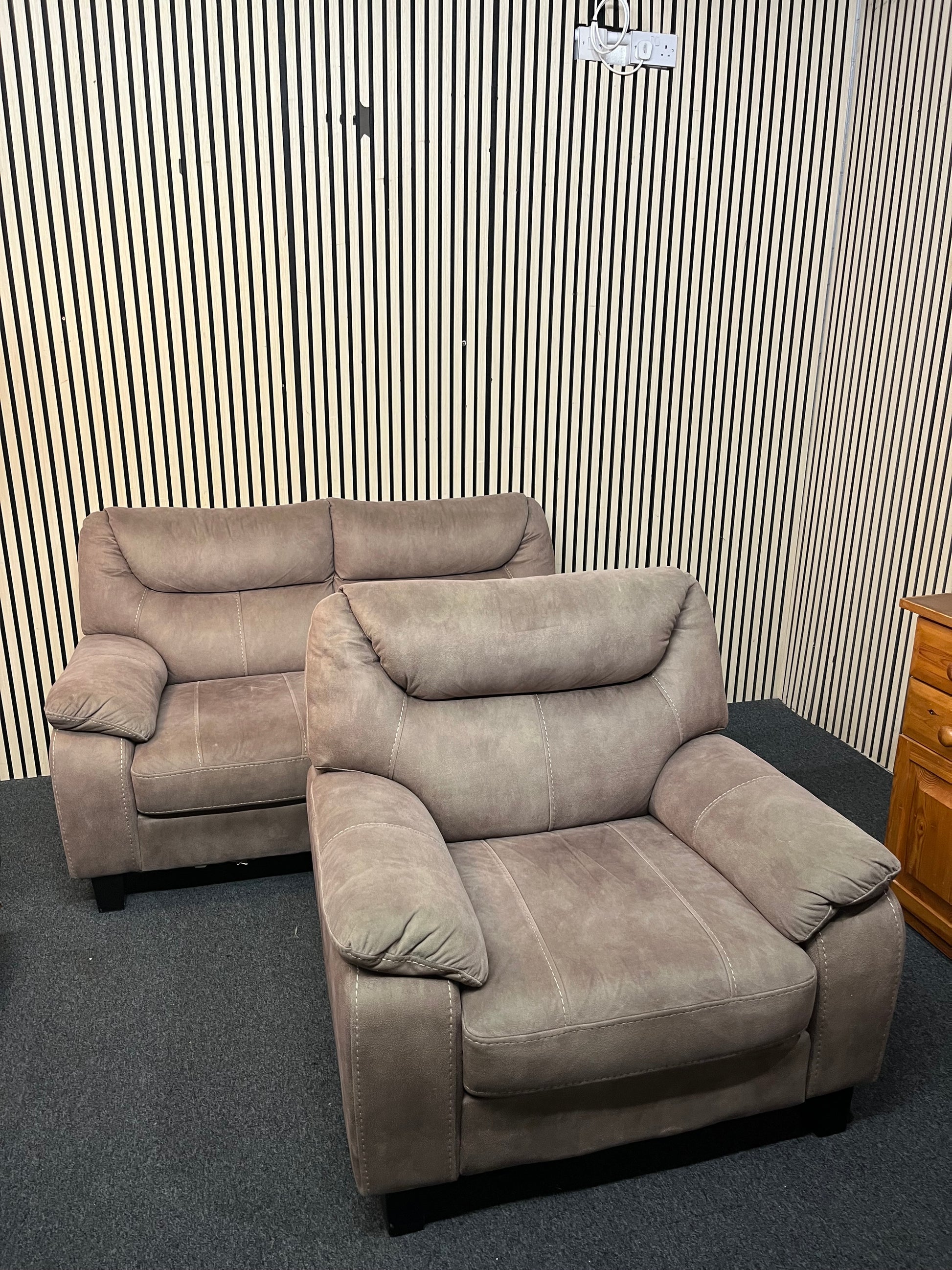 Olive green suede 3+1 sofa suite 43487