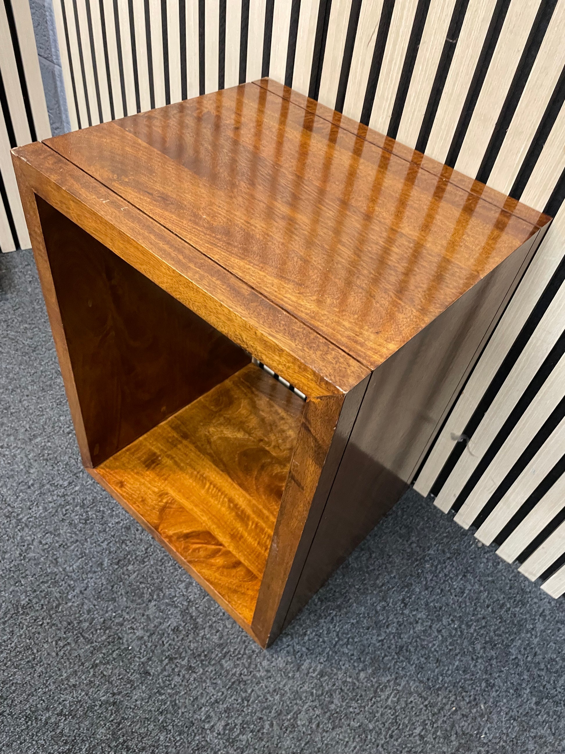 Teak box lamp table  (H 60 x W 60 x D 50 cm) 4225