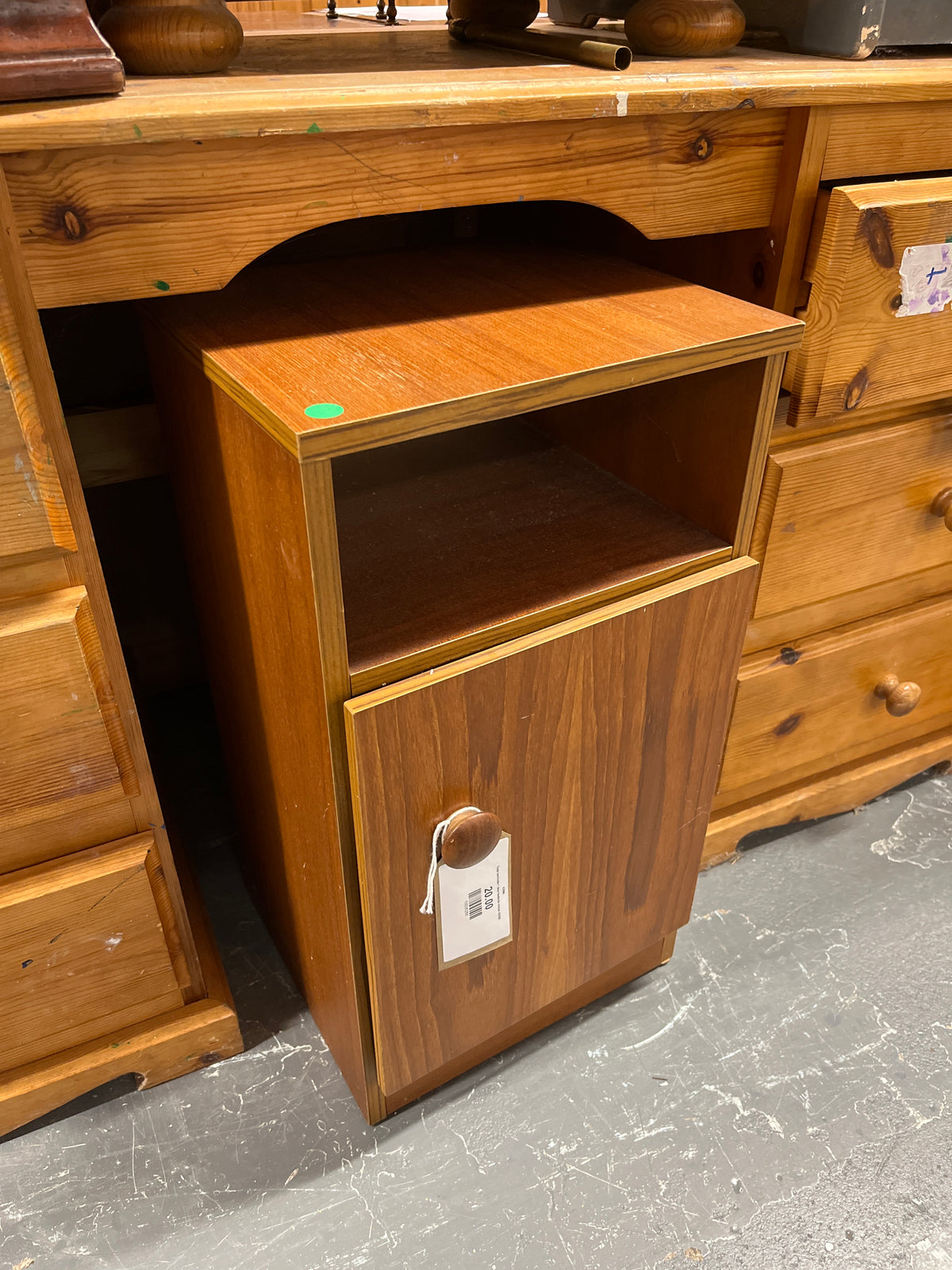 Teak laminate 1 door bedside locker 43996