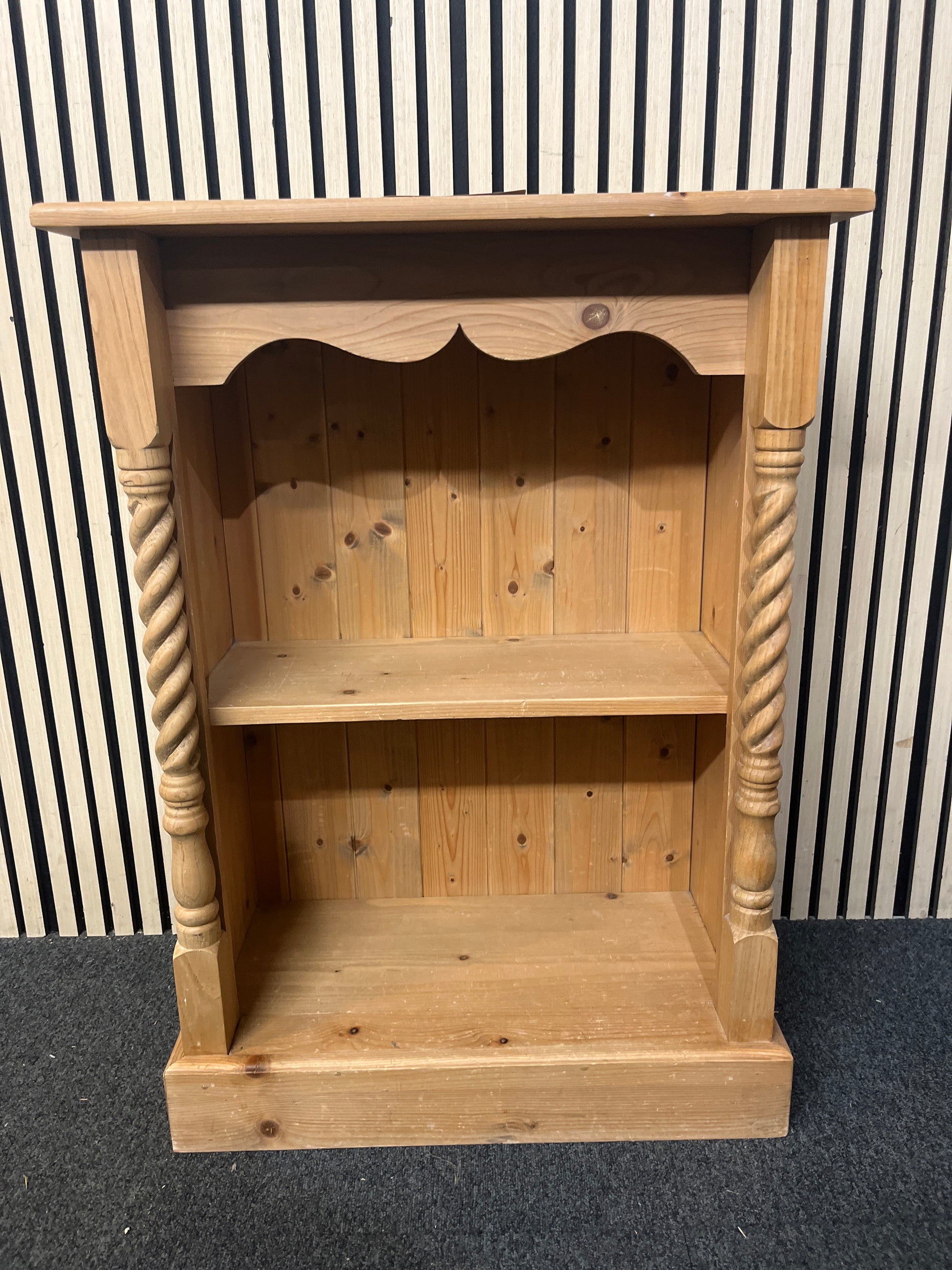 natural pine bookcase  (H 91 x W 66 x D 35 cm)  44217