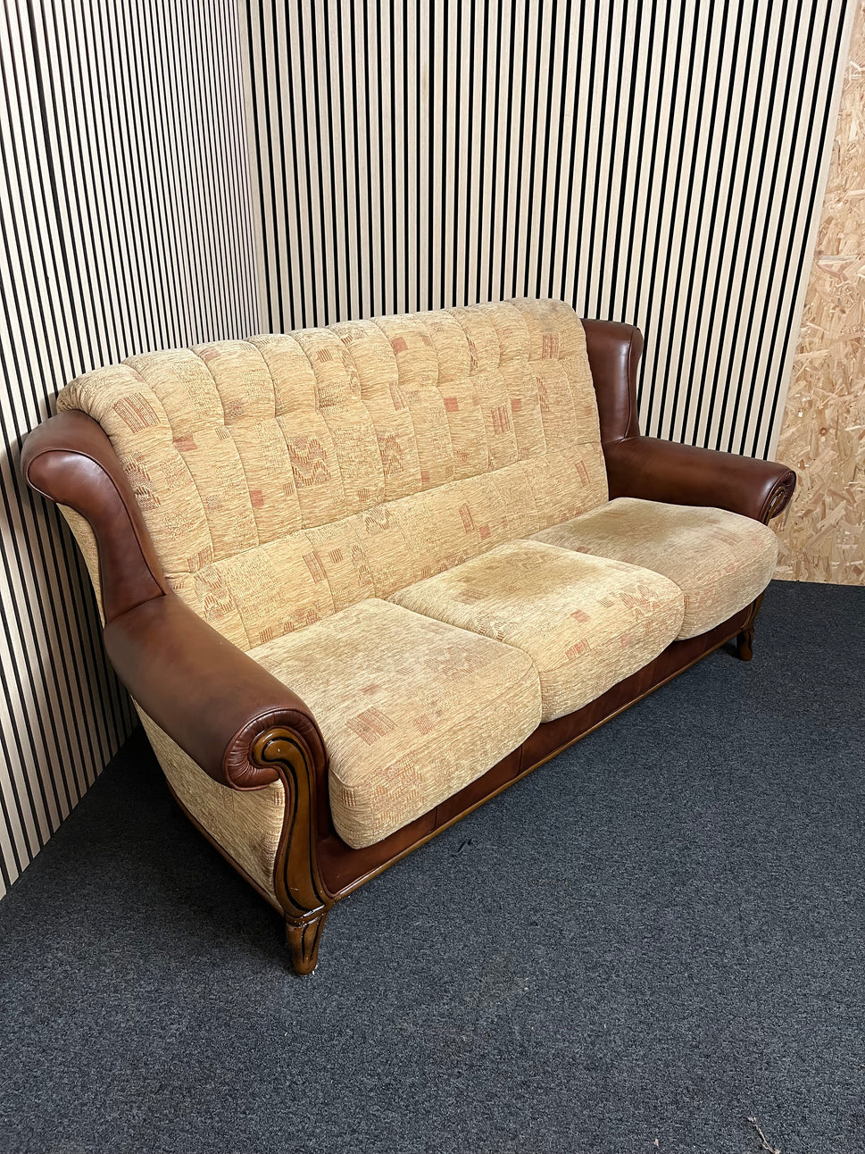 3+1+1 solid wood frame, high back brown leather suite with brown mix fabric cushions and backs