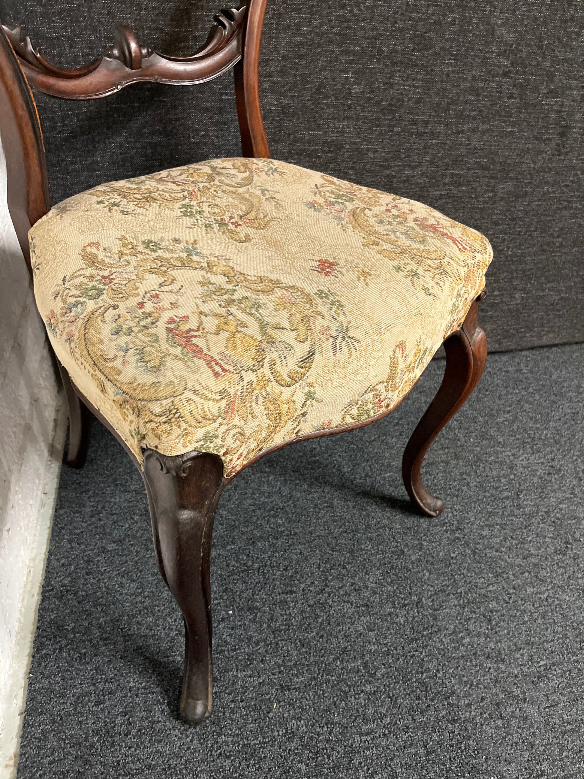Spoon back mahogany occasional dining chair with mixed fabric seat cushion  1225