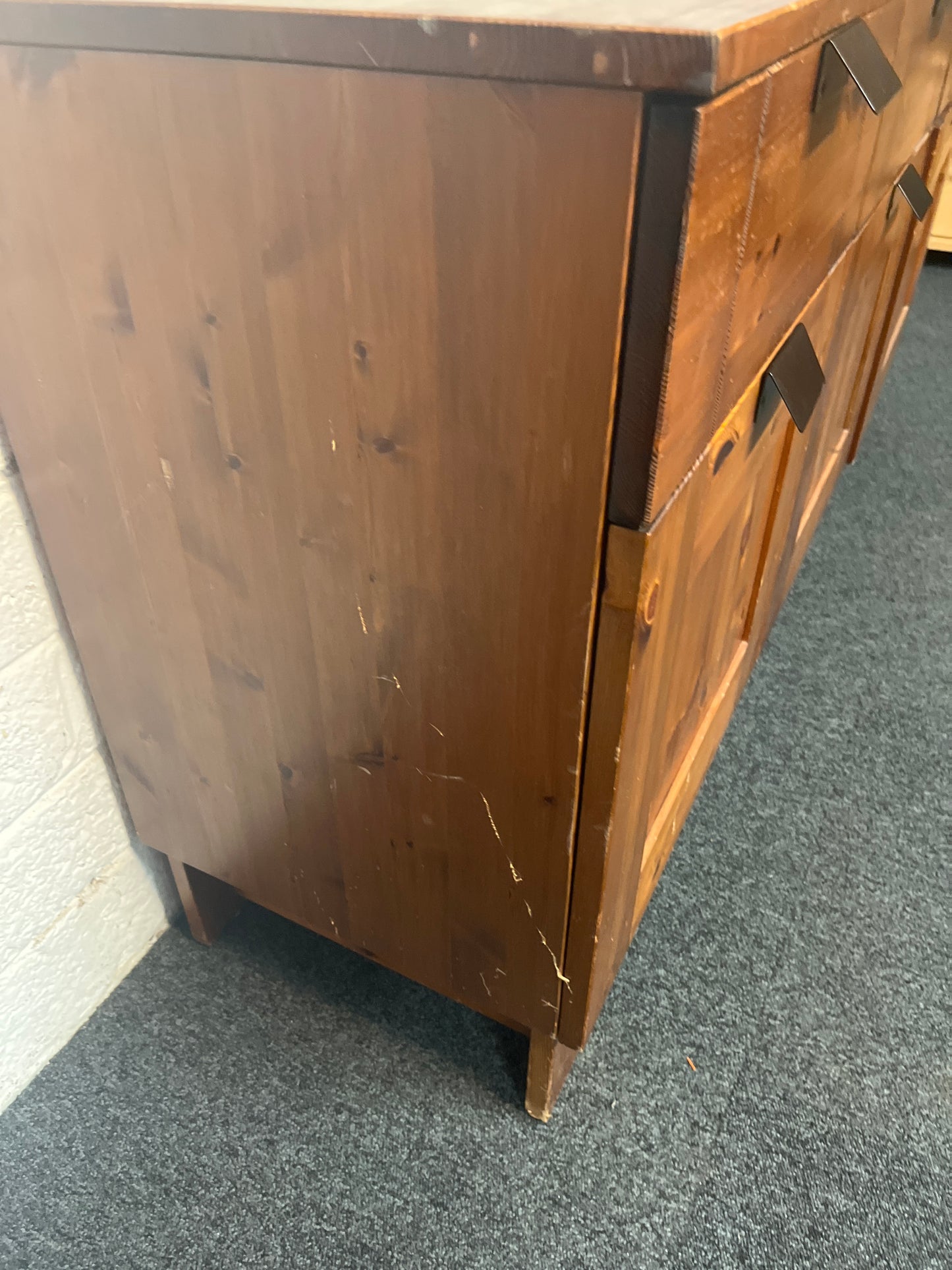 Long solid pine 3 door 3 drawer sideboard with black handles (H 74 x W 140 x D 40 cm) 1325