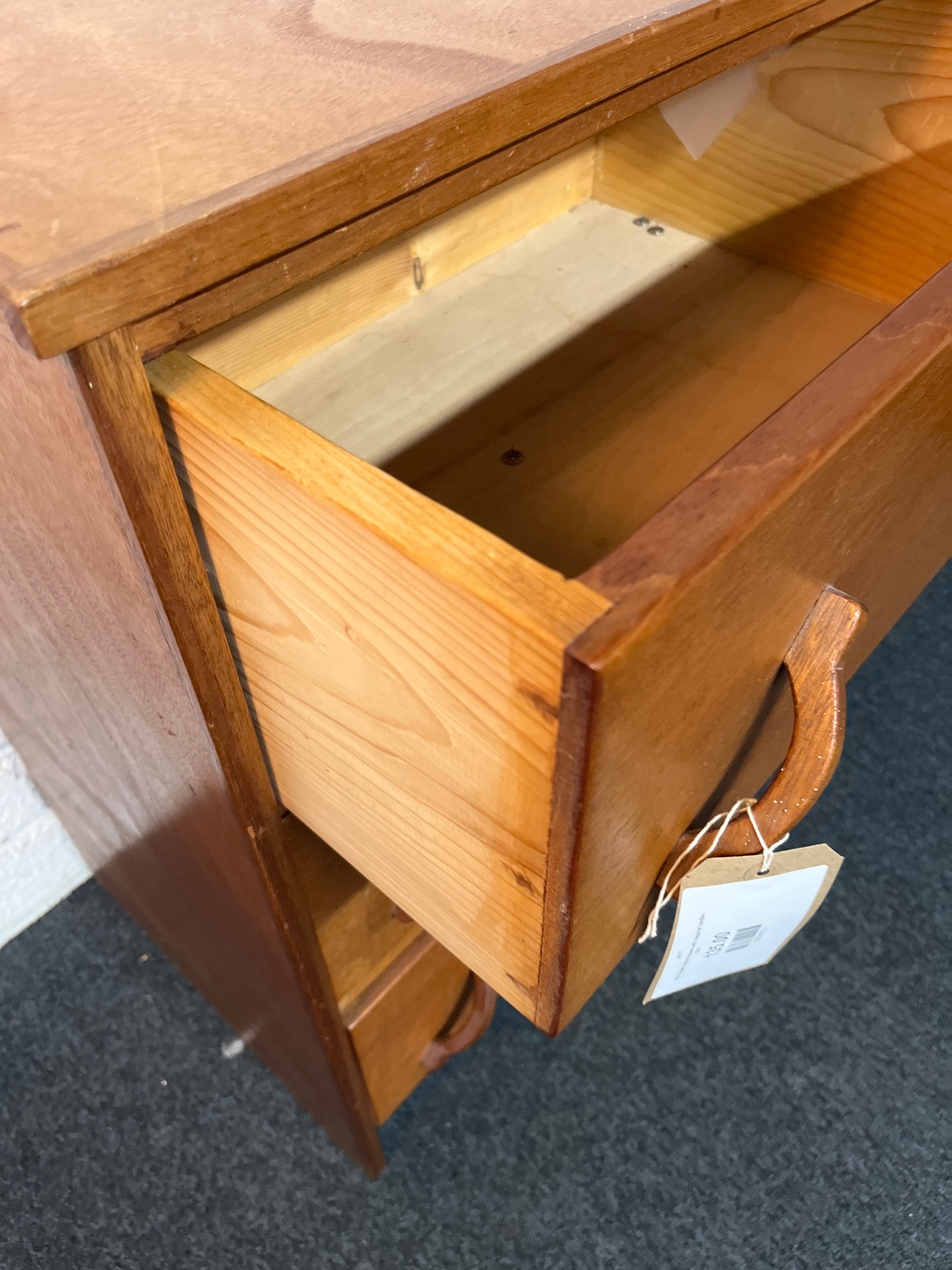 Pine 3 drawer chest of drawers with diagonal handles 3225