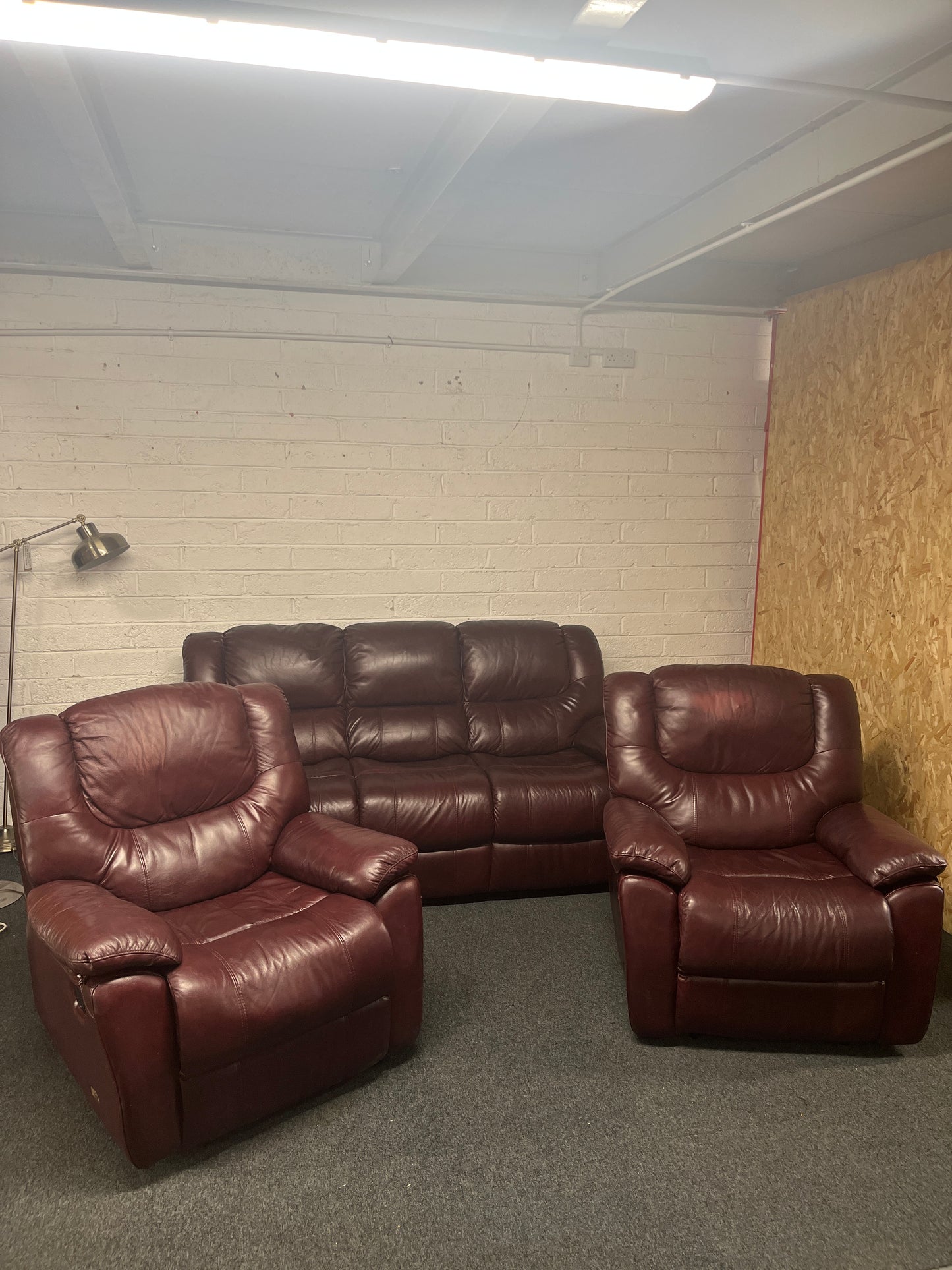 3+1+1 dark brown real leather suite with reclining armchairs 3225