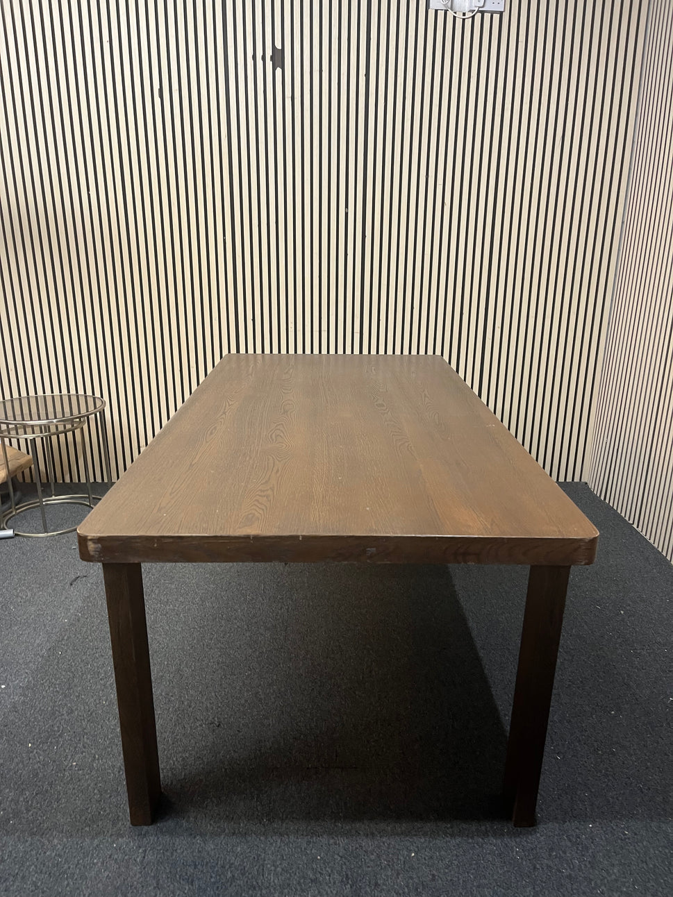 Stained oak veneer dining table (L 180 x W 90 cm) 44021