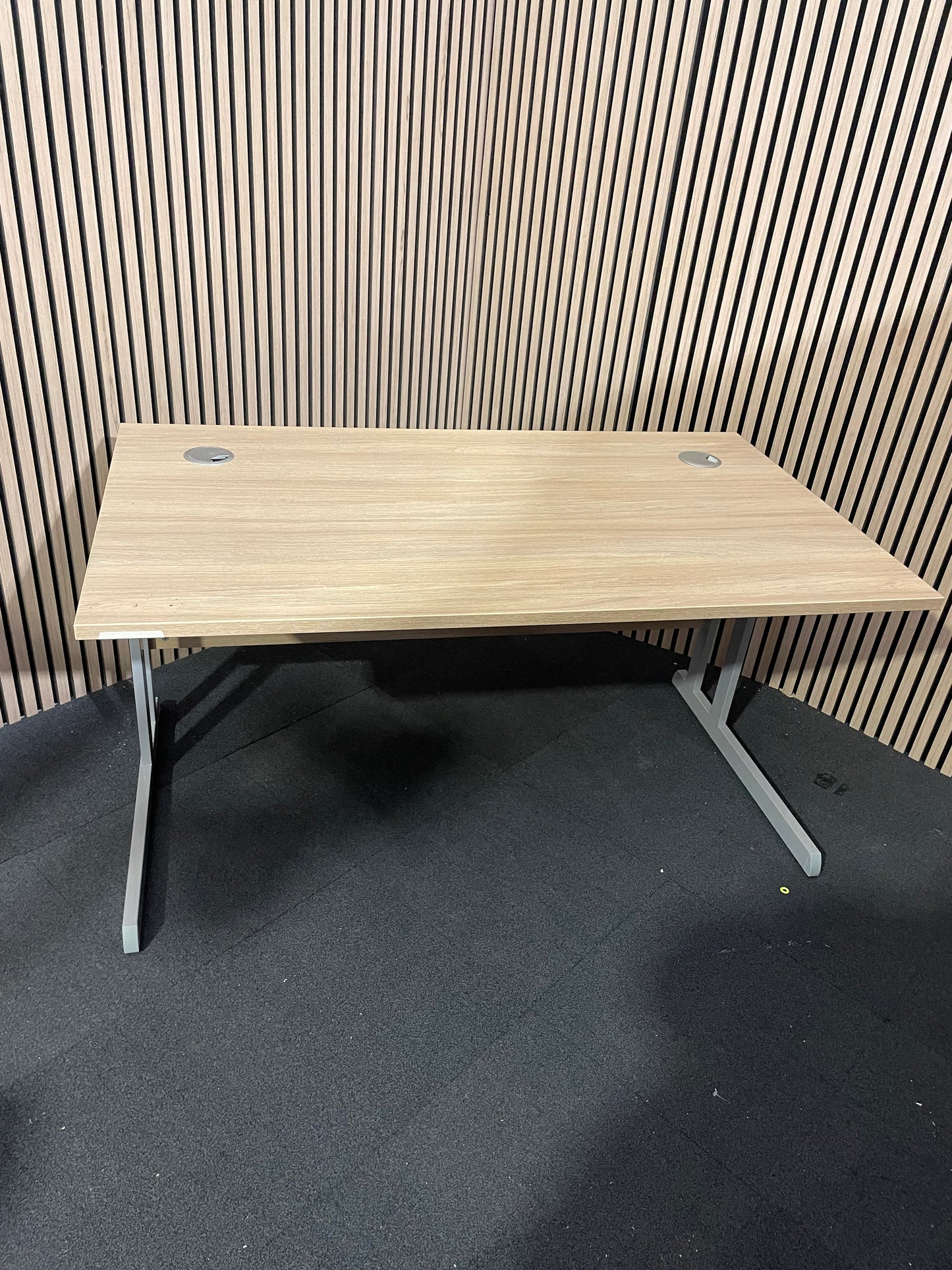 American Oak Straight Desk (Various sizes)