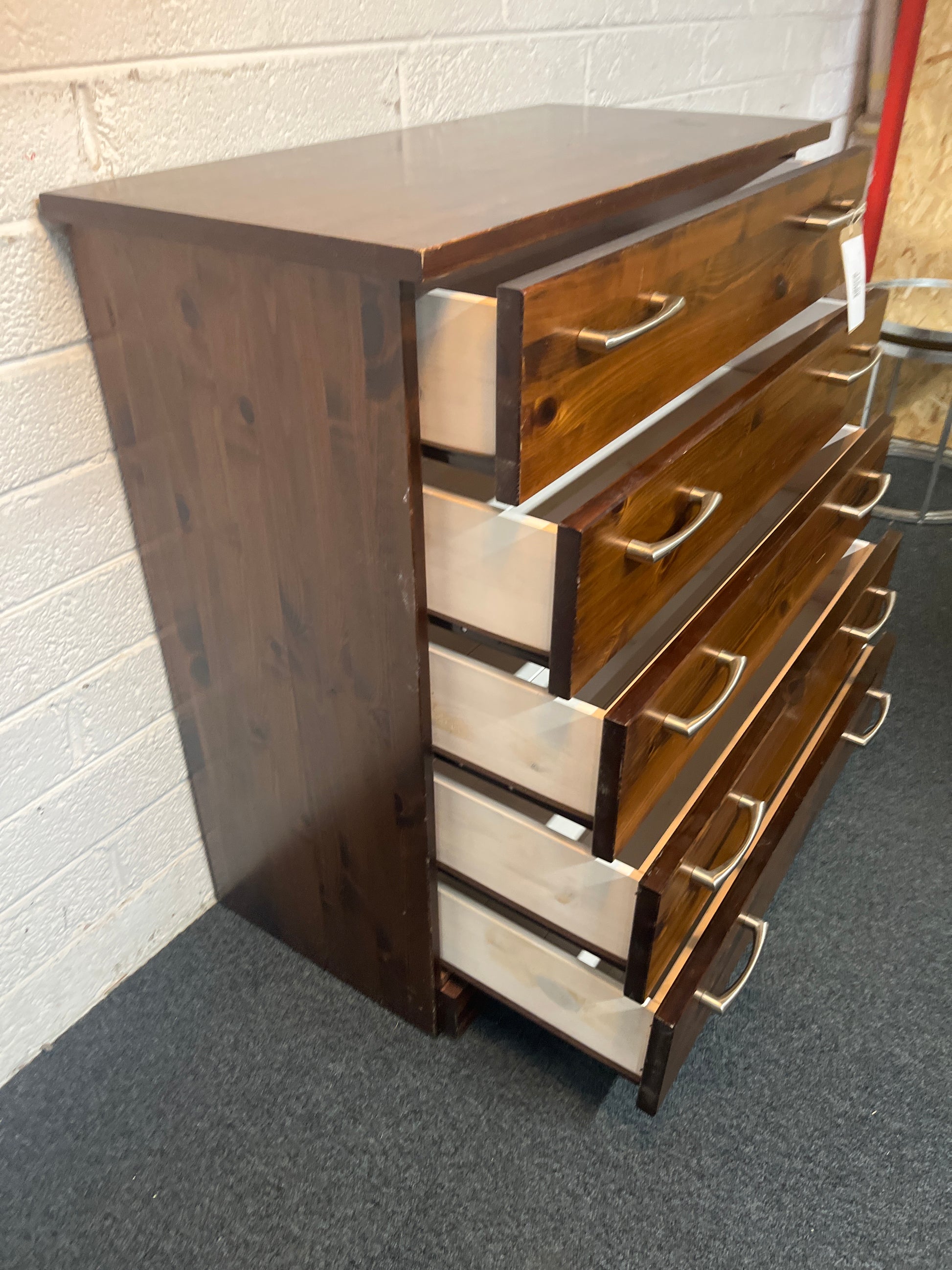 Tall 5 drawq assesses er pine stained chest (H 96 x W 90 x D 45 cm) 1325