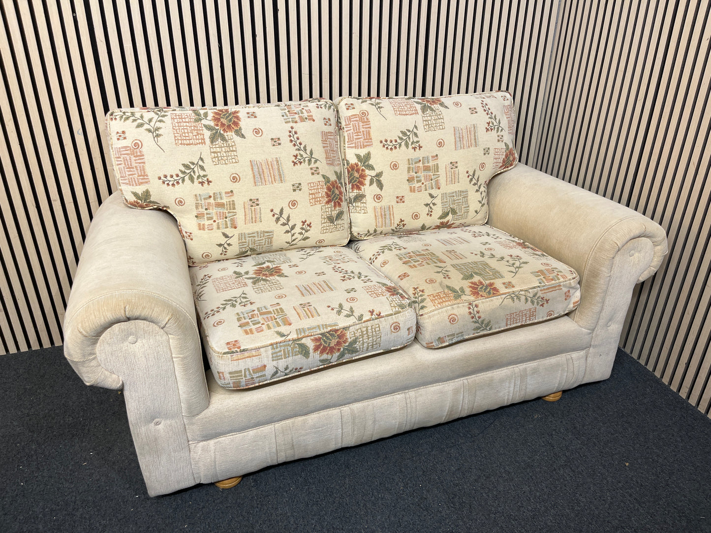 Cream pattern 2 seater sofa   44329