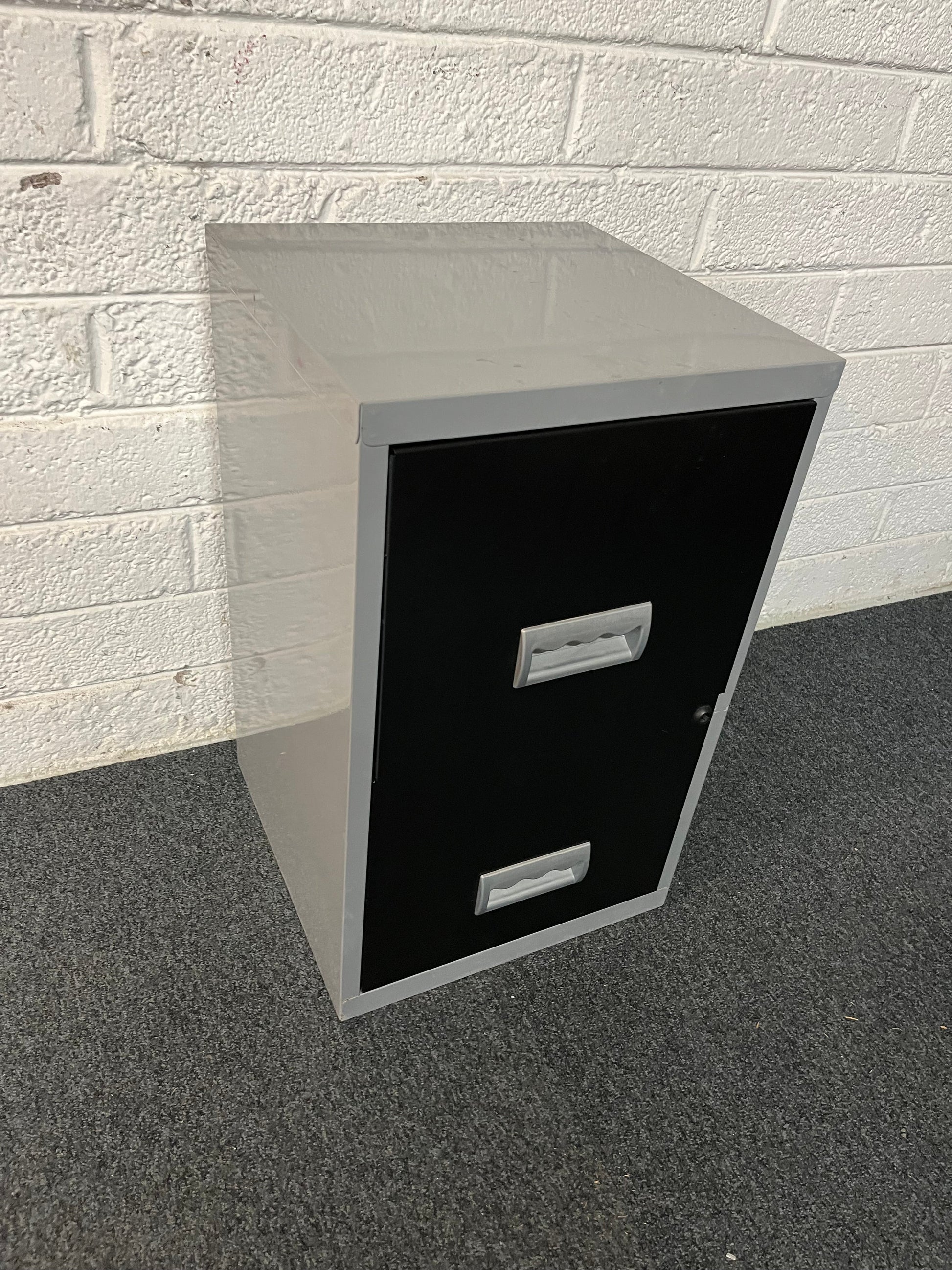 SECONDHAND Small black and grey metal A4 filing cabinet (no lock)