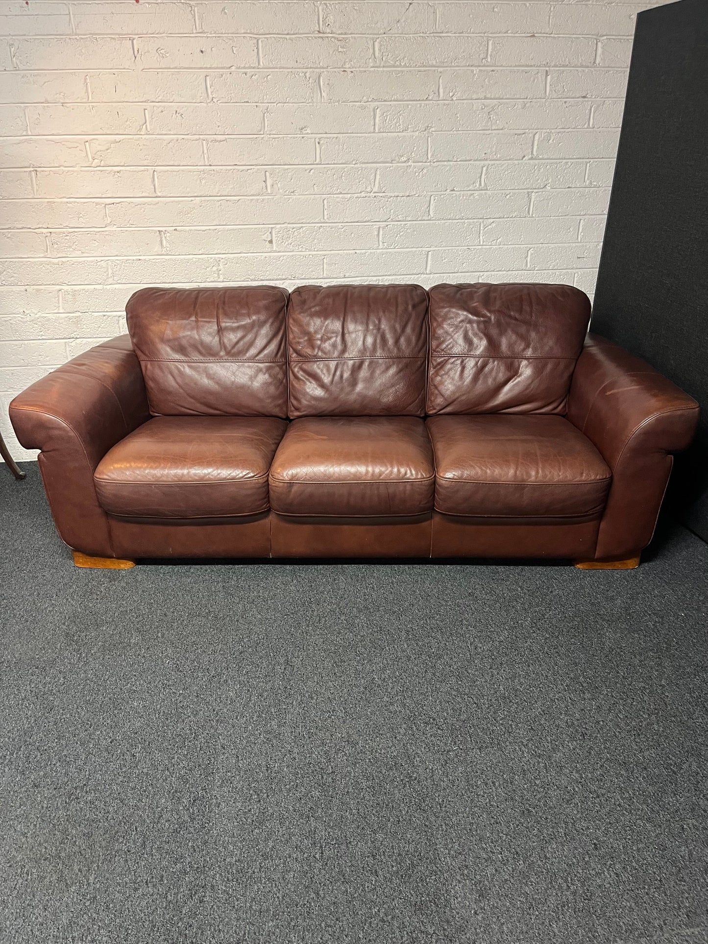 3 seater Italsofa dark brown leather sofa 2225