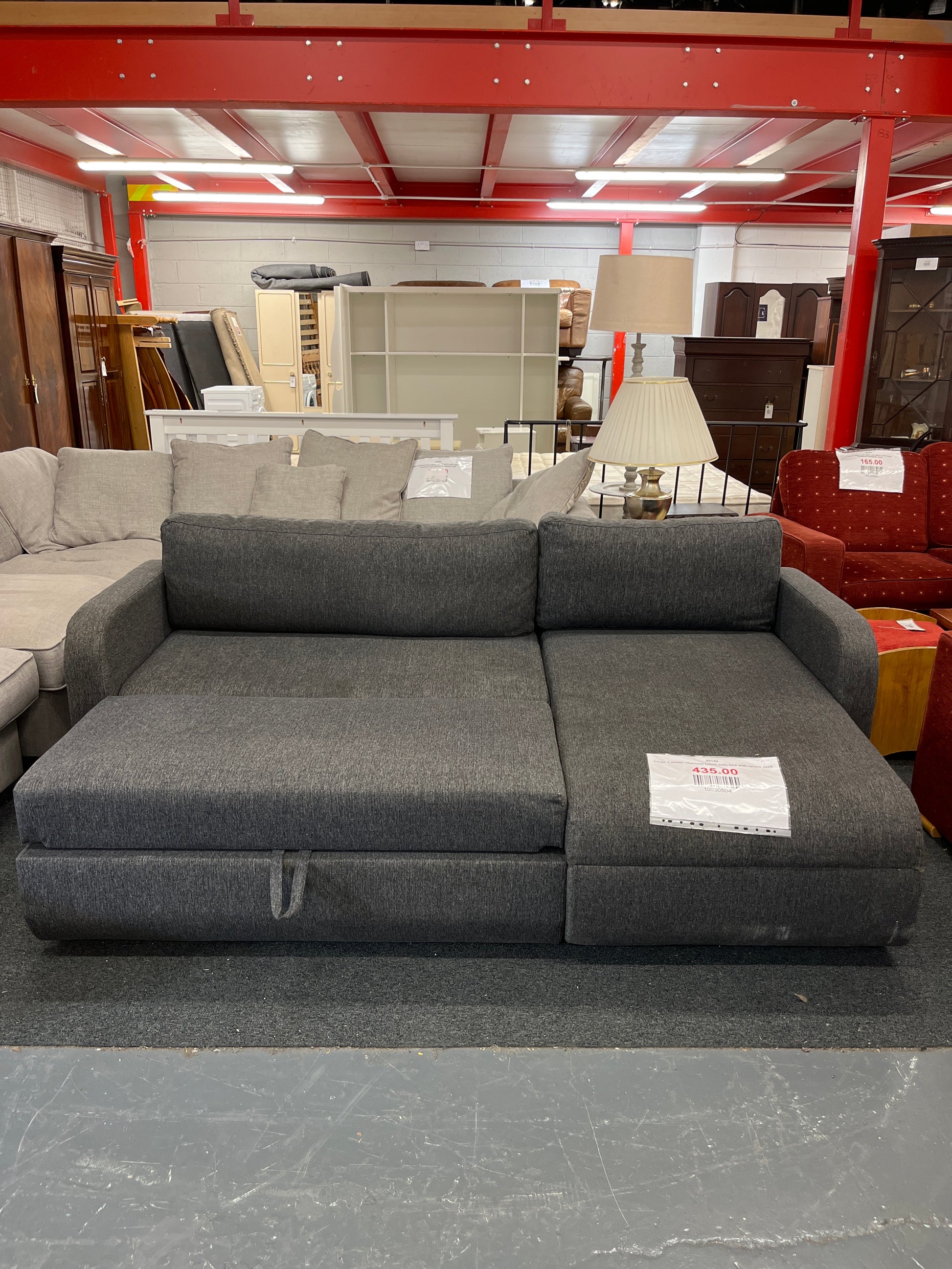 Large 3 seater charcoal fabric sofa bed with return 3225