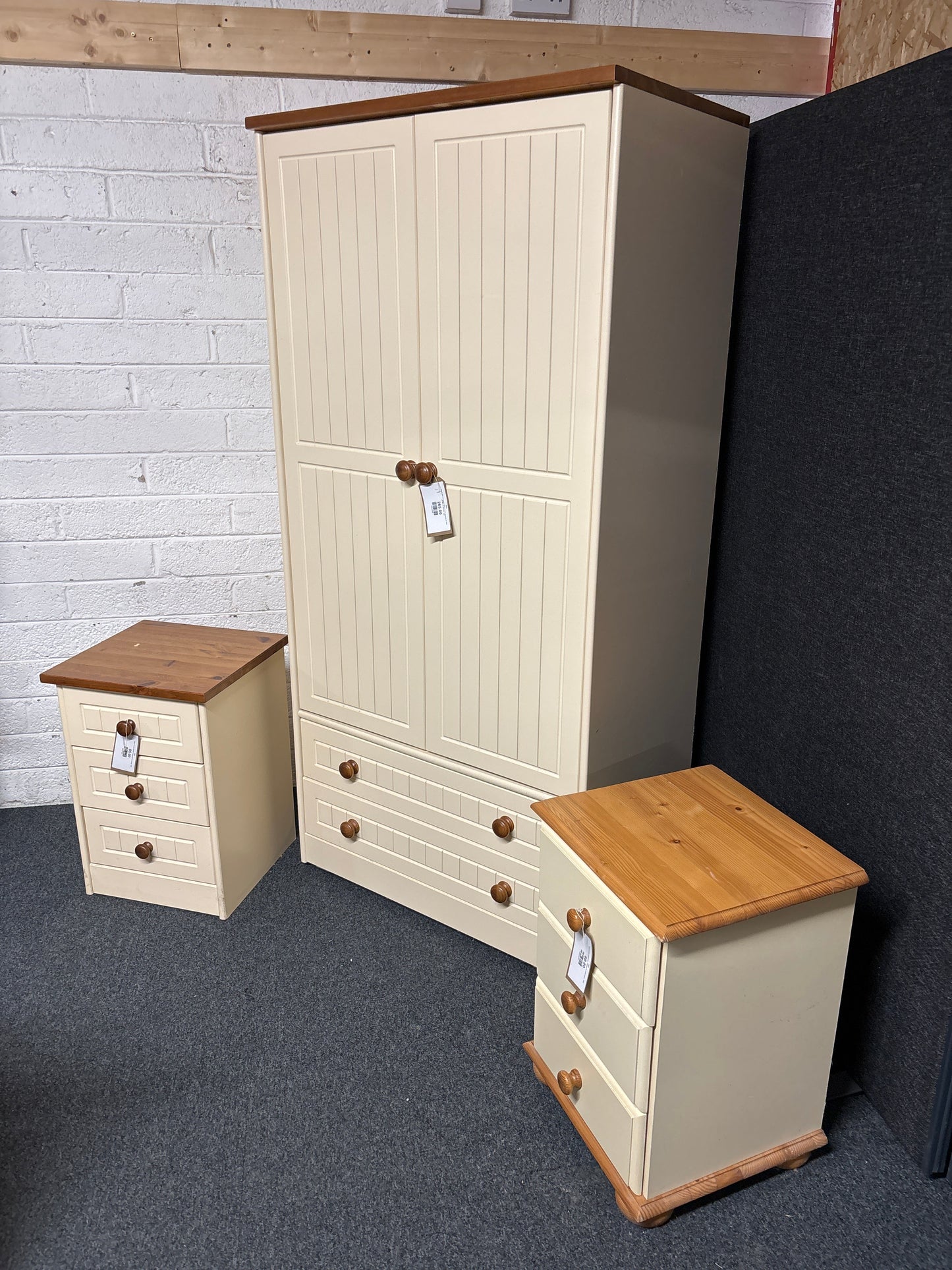 Natural pine and cream 3 drawer bedside locker  1225