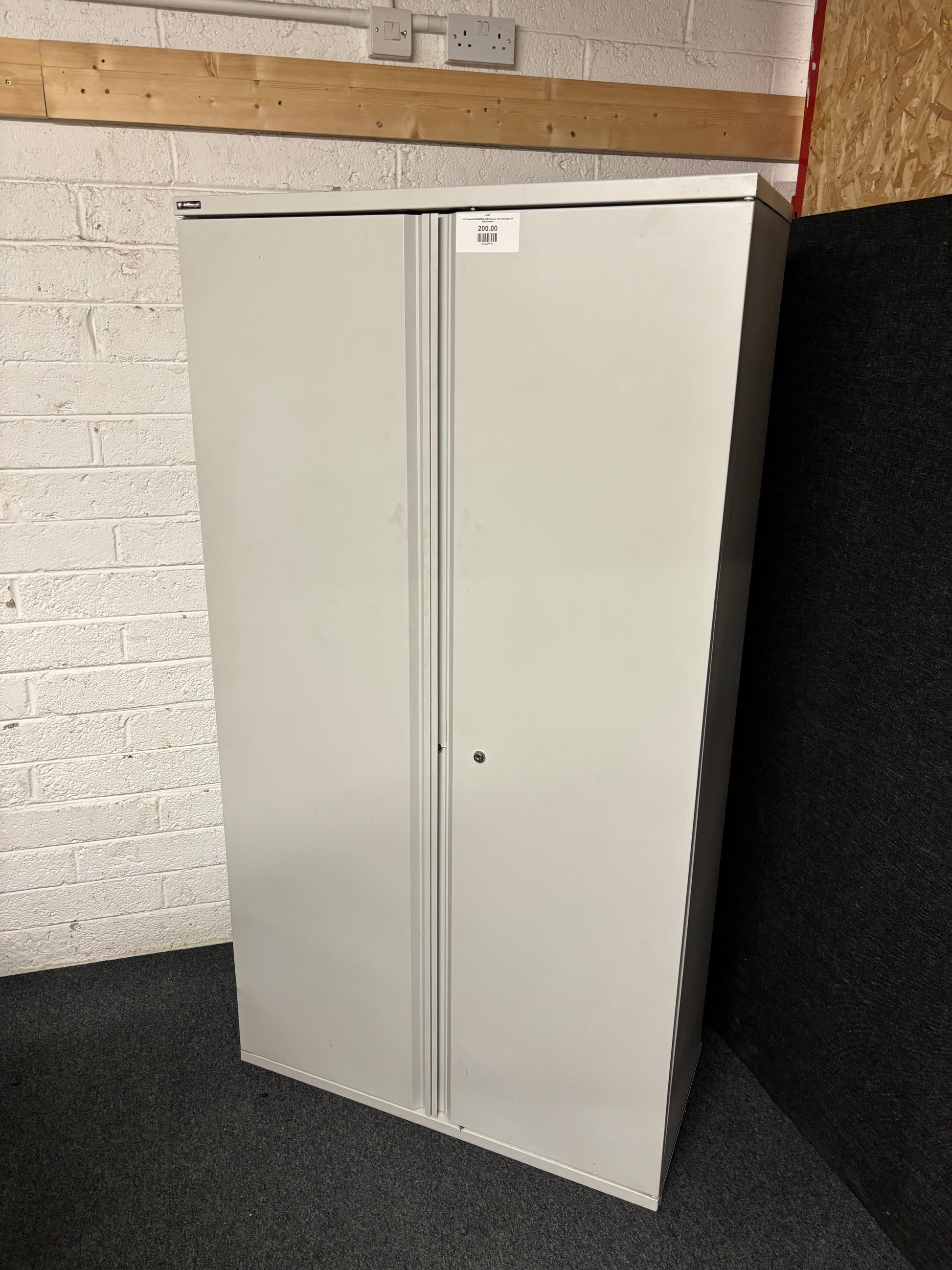 SECONDHAND MARGIN tall 6x3 grey steel storage unit with shelves