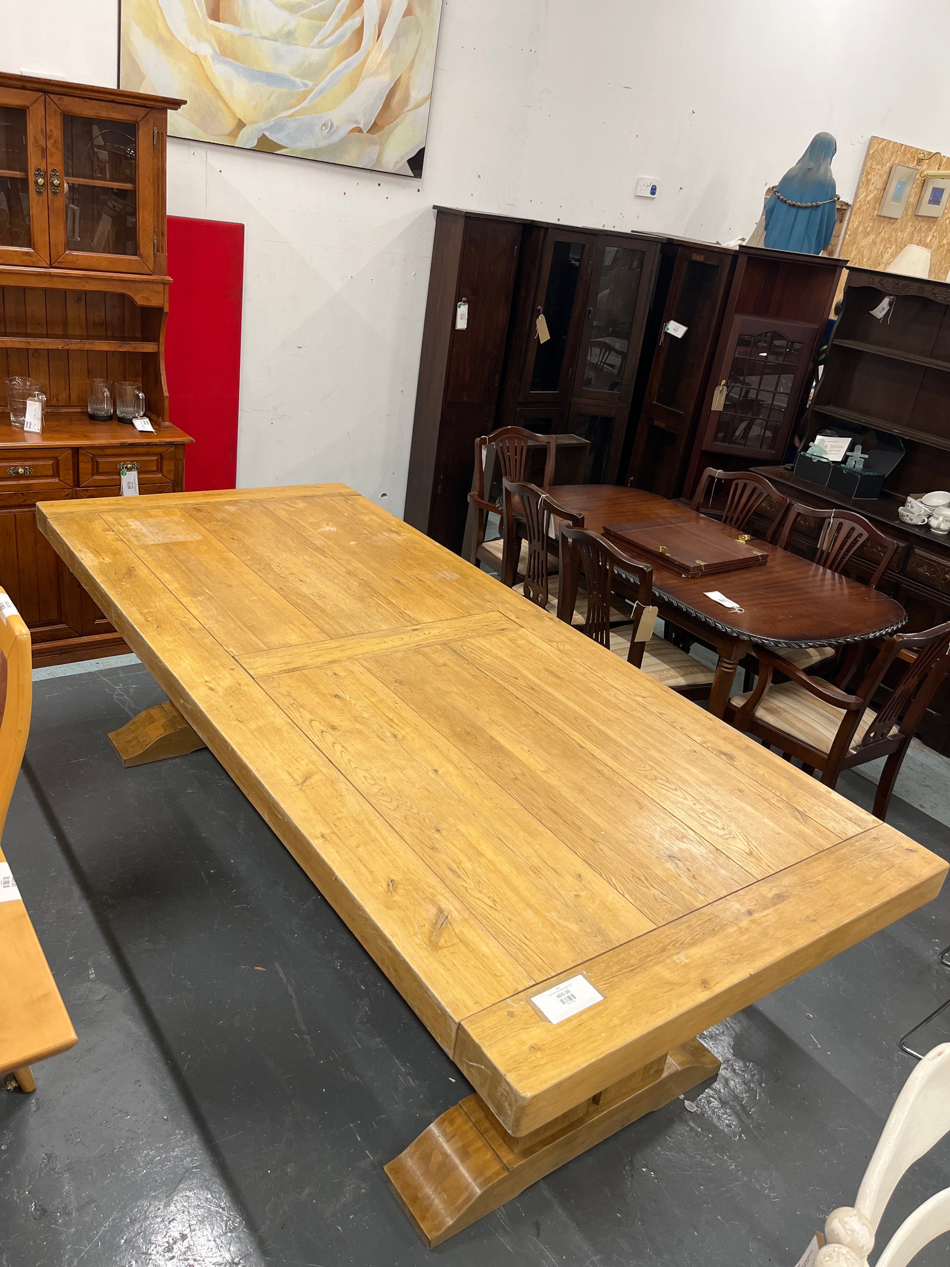 Large solid oak 8ft kitchen table 132 5