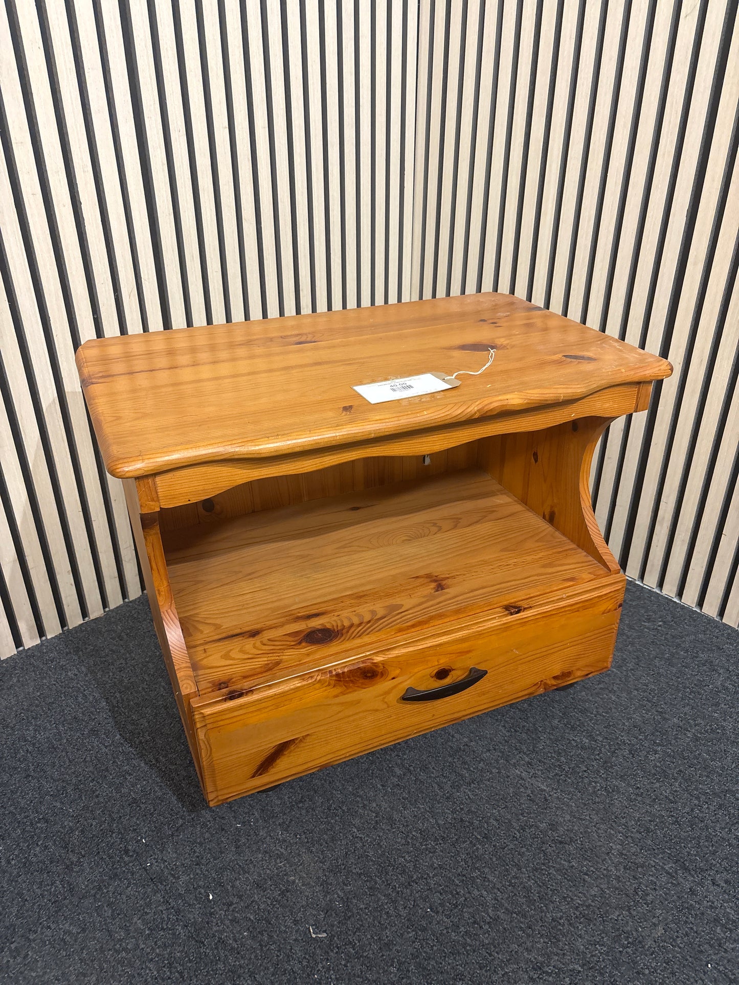 Solid pine low 1 drawer tv unit 3126
